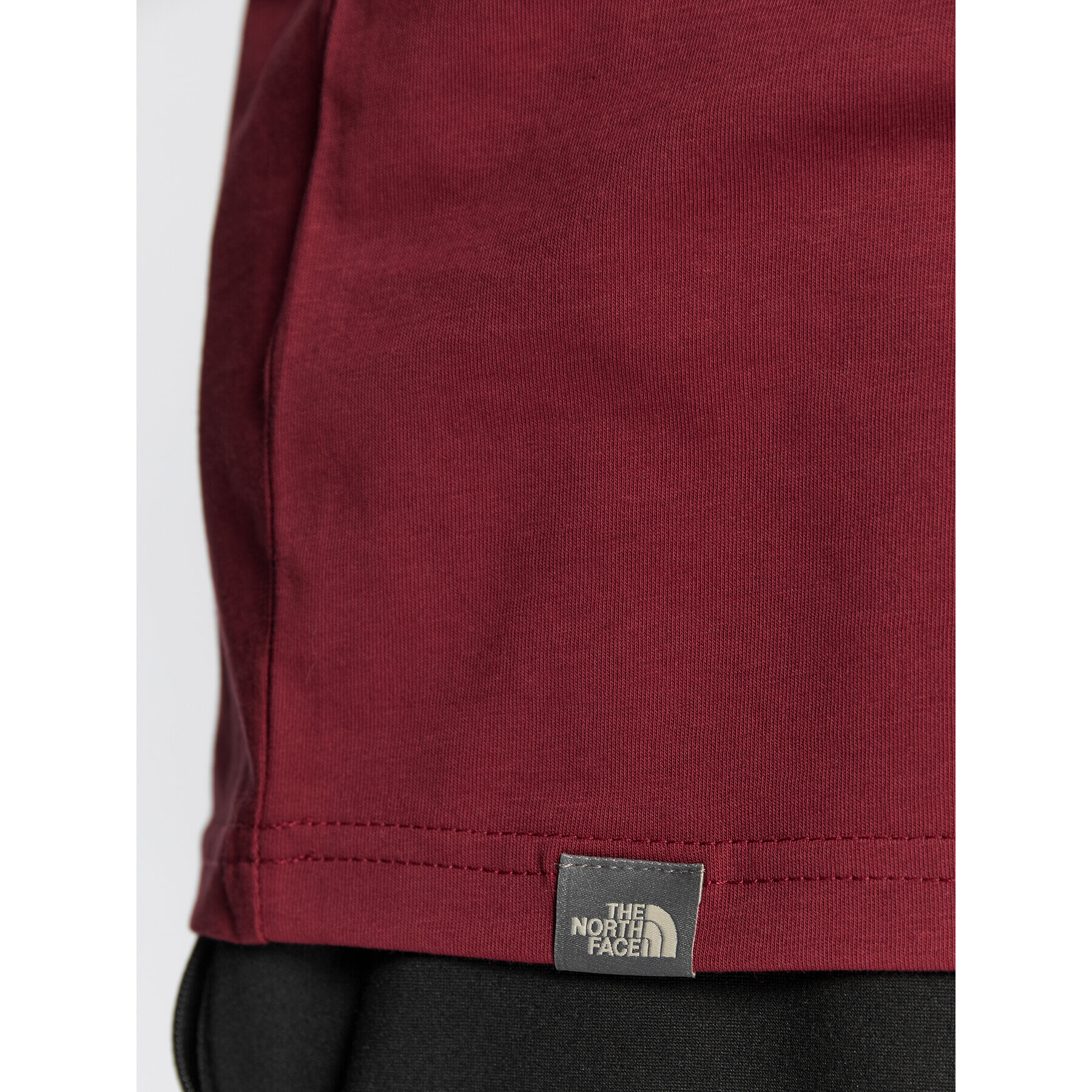 The North Face Tricou Easy NF0A2TX3 Vișiniu Regular Fit - Pled.ro