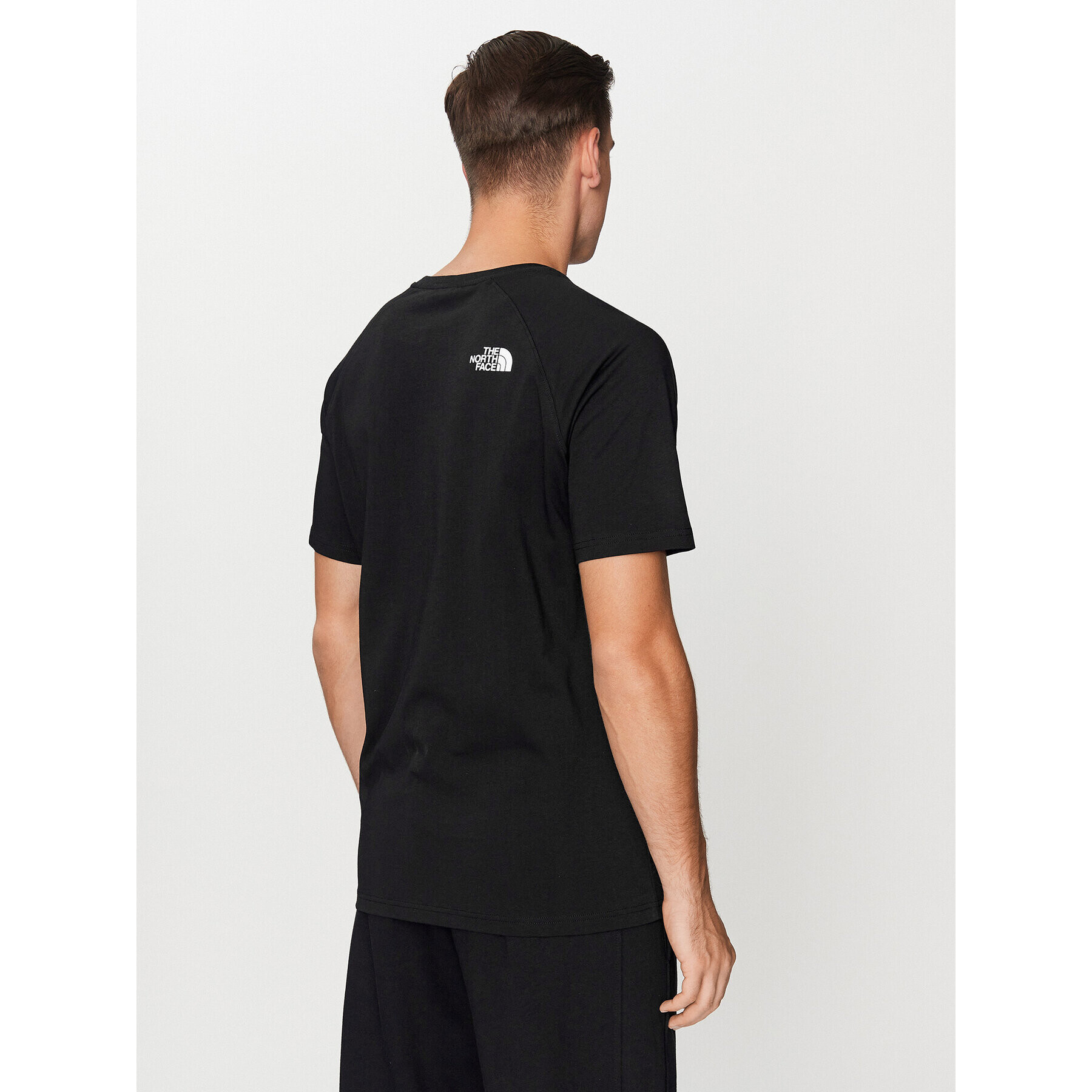 The North Face Tricou M S/S Raglan Redbox Tee - EuNF0A3BQOKY41 Negru Regular Fit - Pled.ro