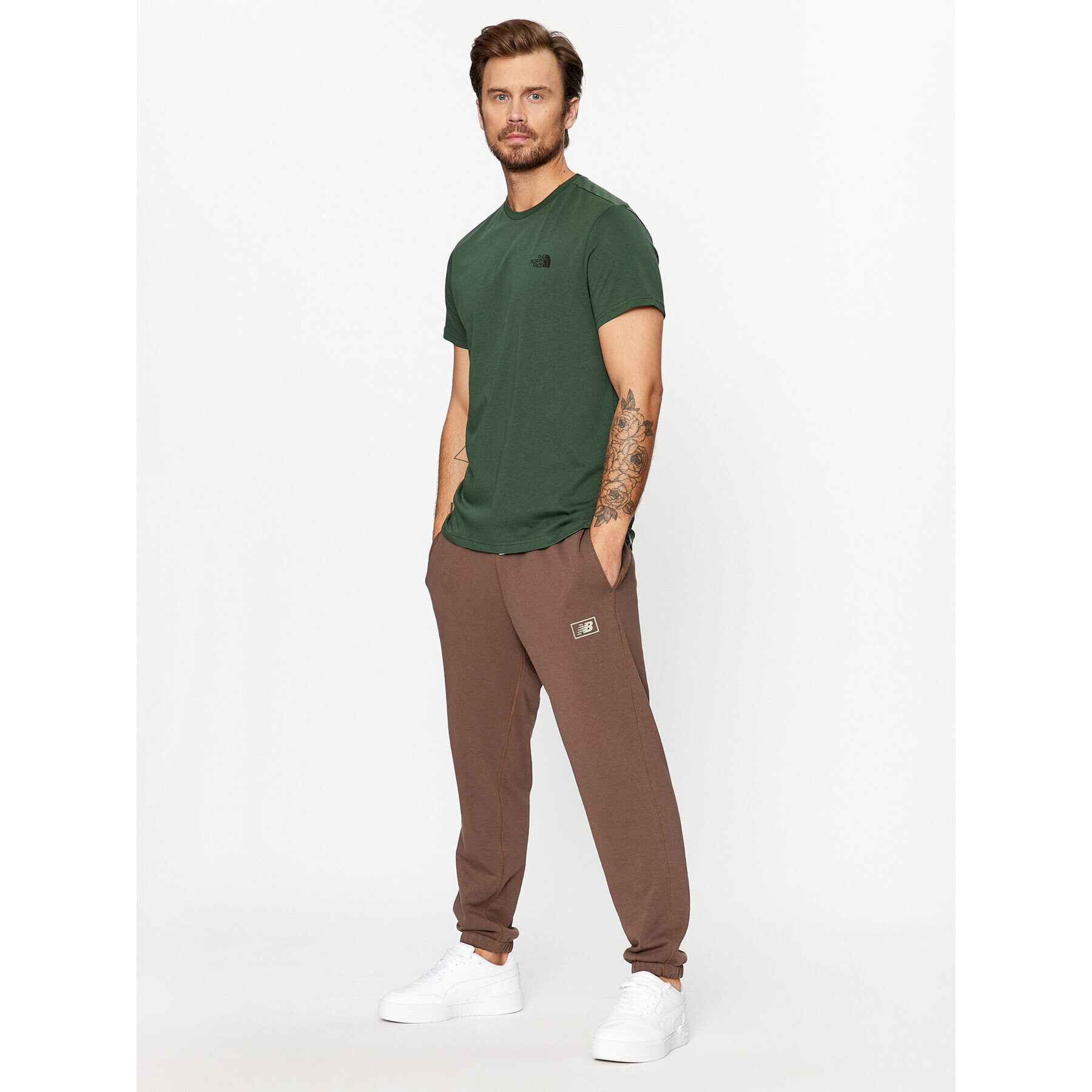 The North Face Tricou M S/S Simple Dome Tee - EuNF0A2TX5I0P1 Verde Regular Fit - Pled.ro