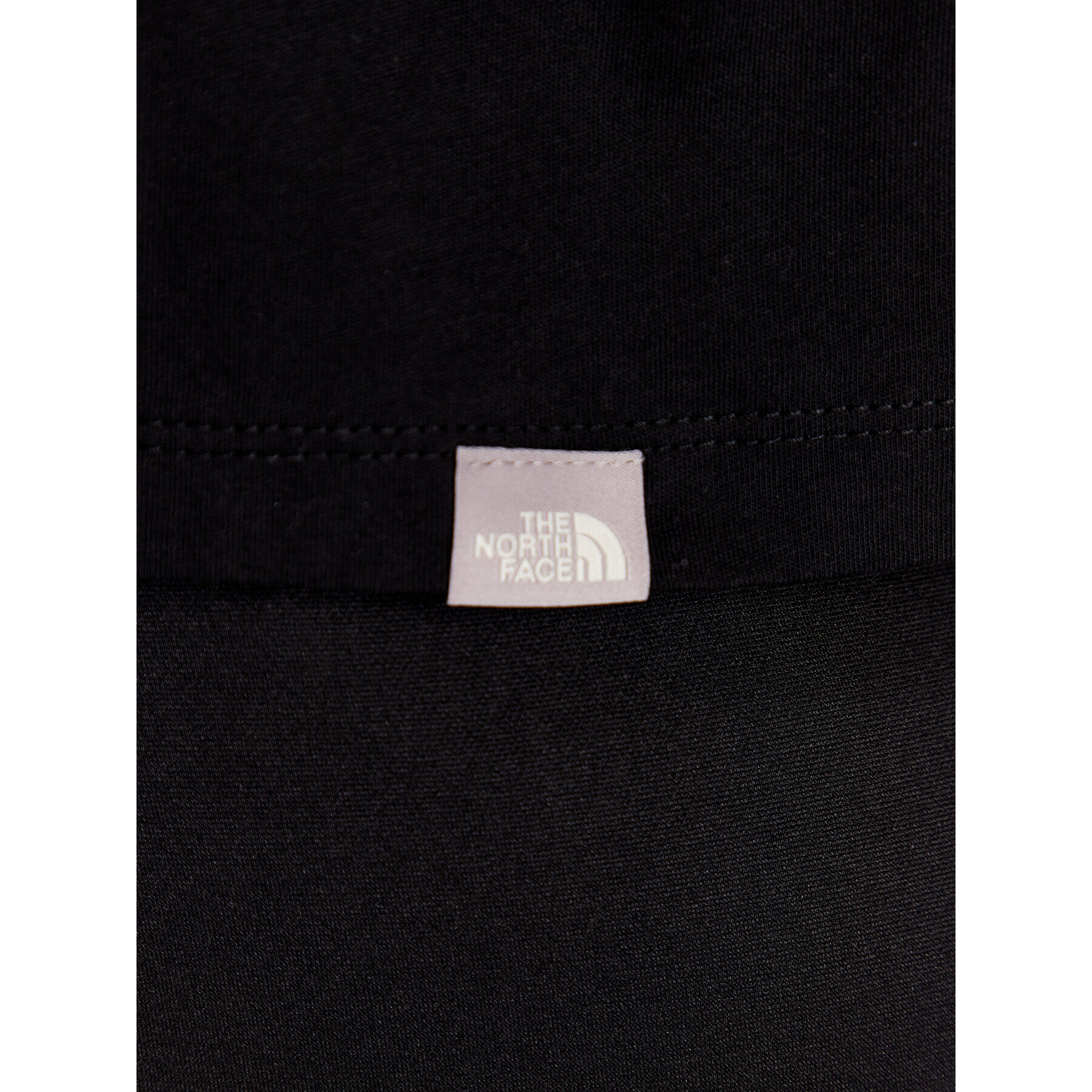 The North Face Tricou NF0A4T1R Negru Cropped Fit - Pled.ro