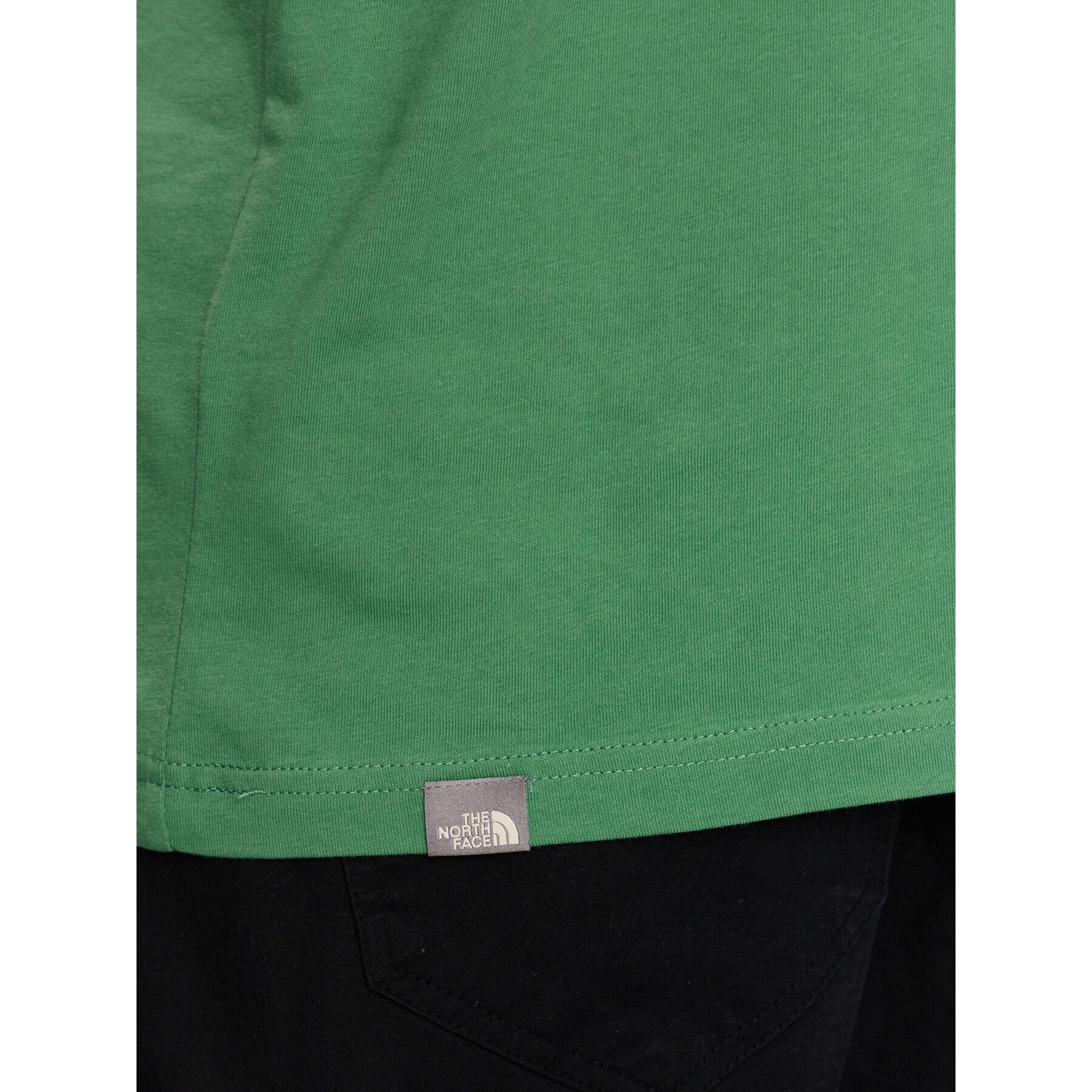 The North Face Tricou Red Box NF0A2TX2 Verde Regular Fit - Pled.ro