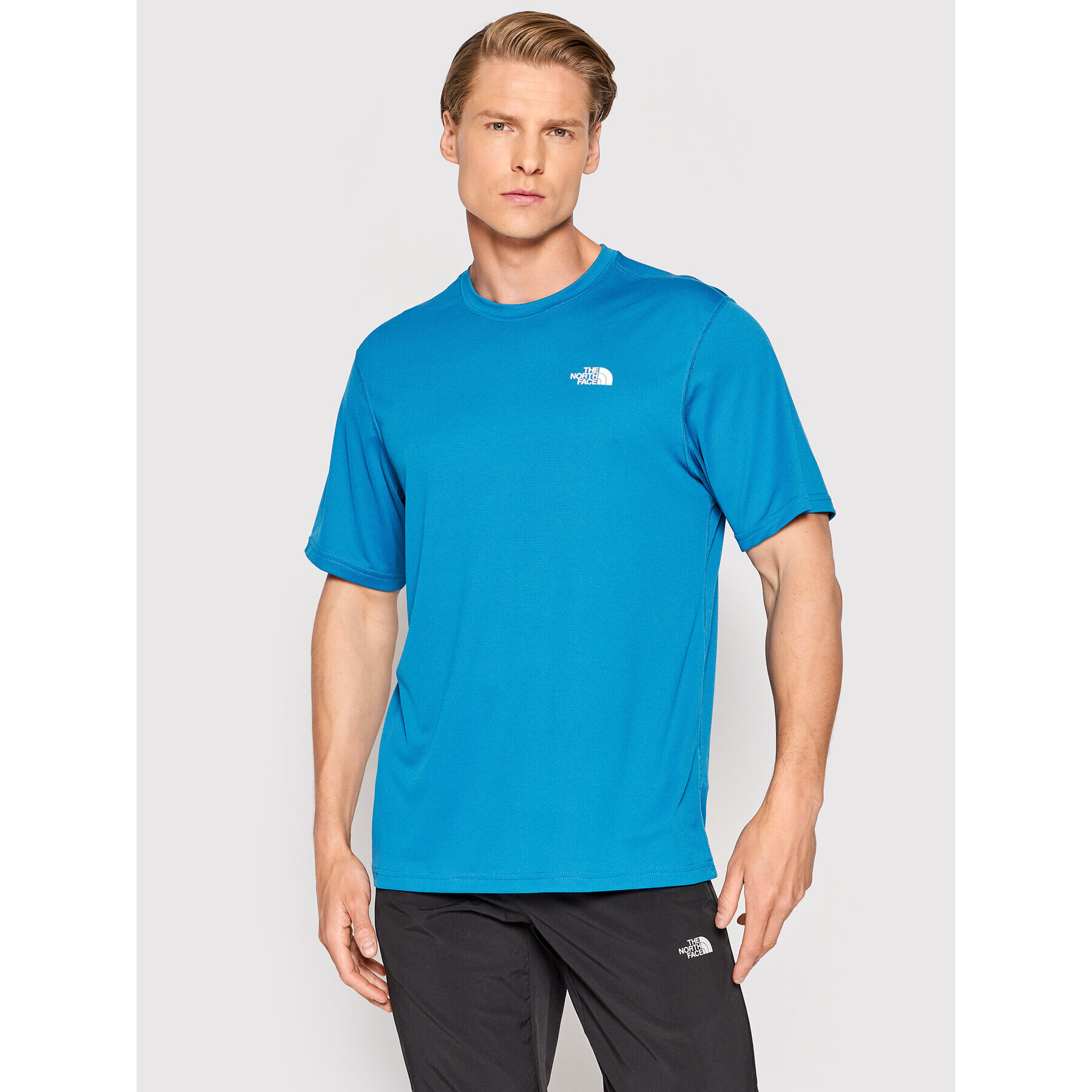 The North Face Tricou tehnic Flex II NF0A3L2E Albastru Regular Fit - Pled.ro