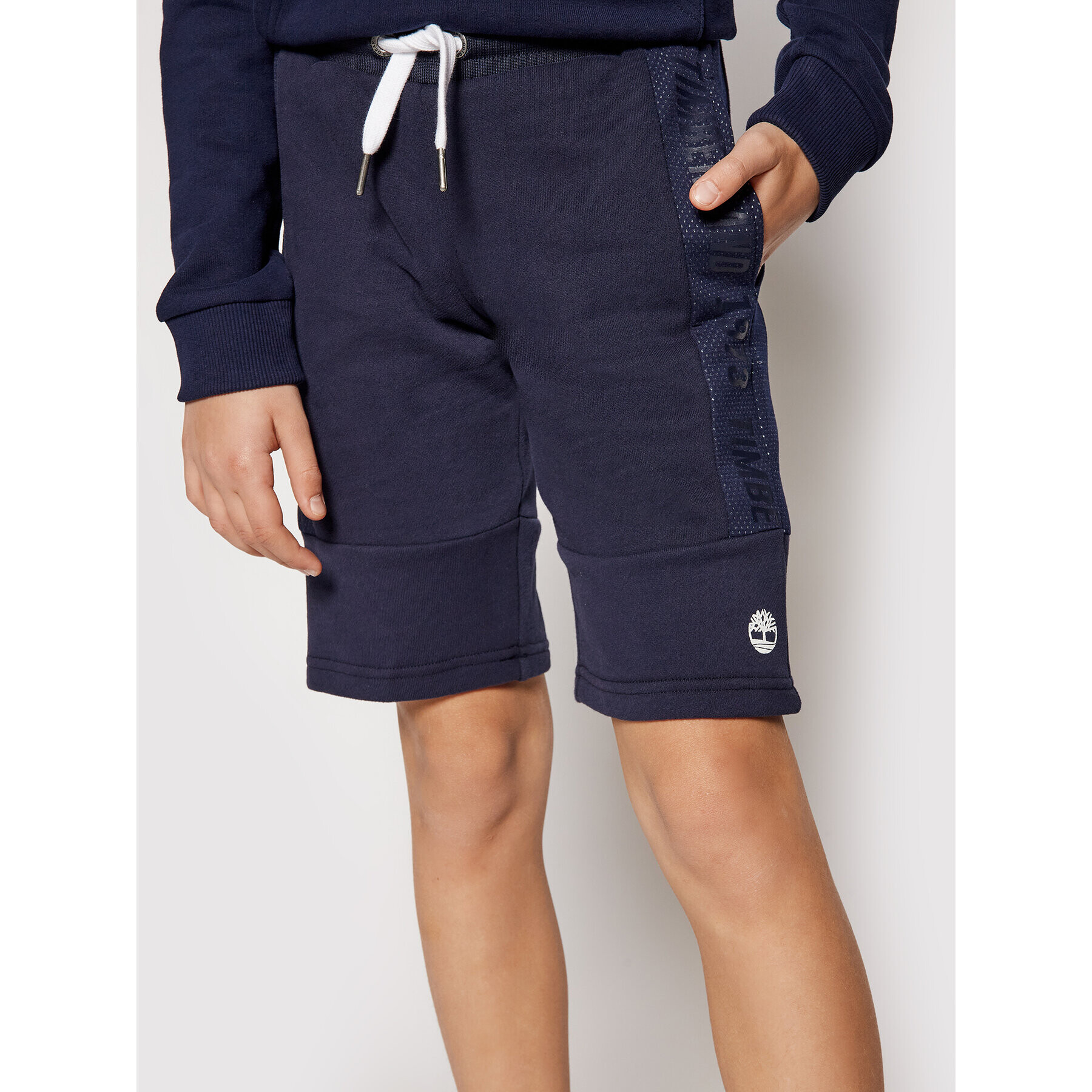 Timberland Pantaloni scurți sport T24B41 S Bleumarin Regular Fit - Pled.ro