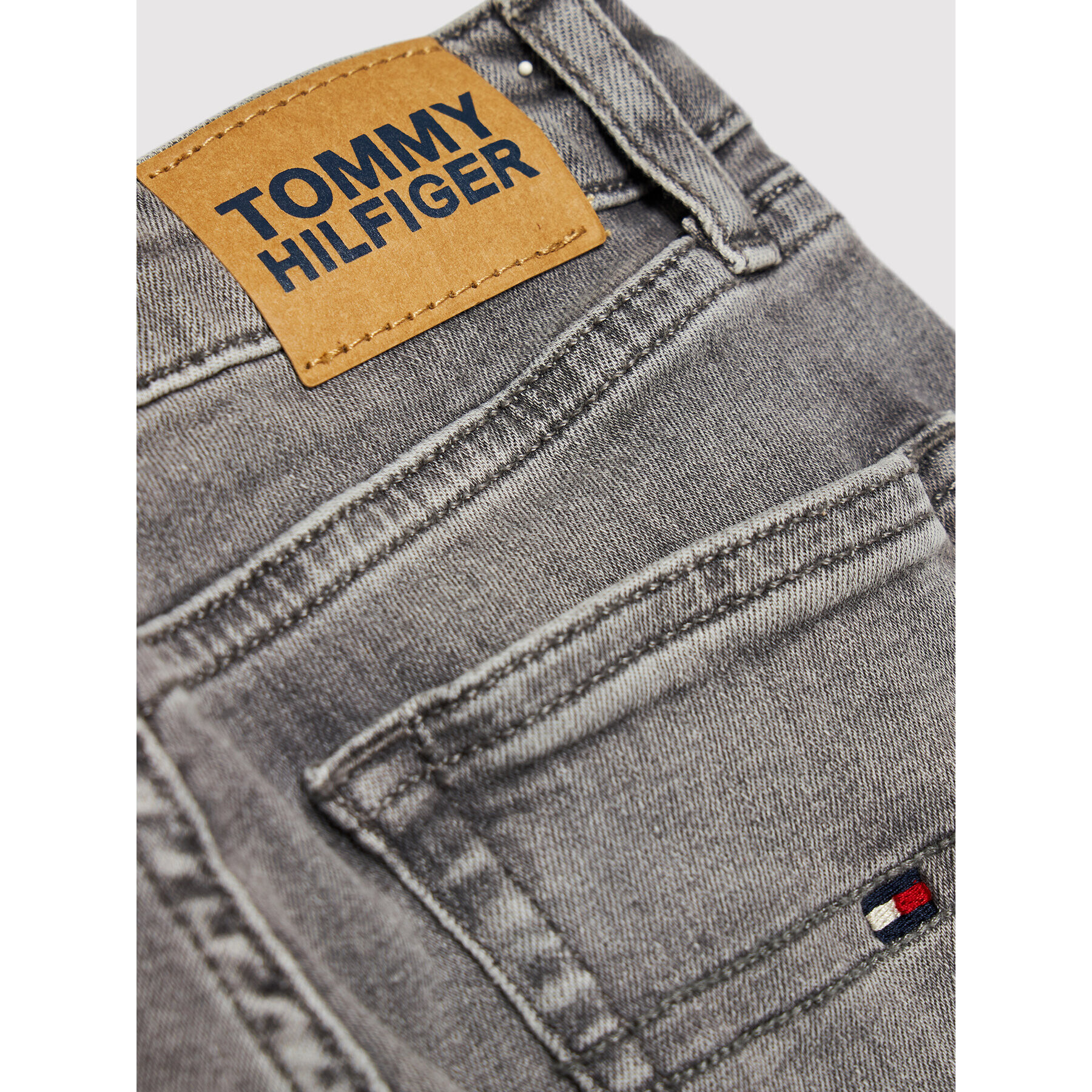 Tommy Hilfiger Blugi Sylvia KG0KG05749 M Gri Skinny Fit - Pled.ro