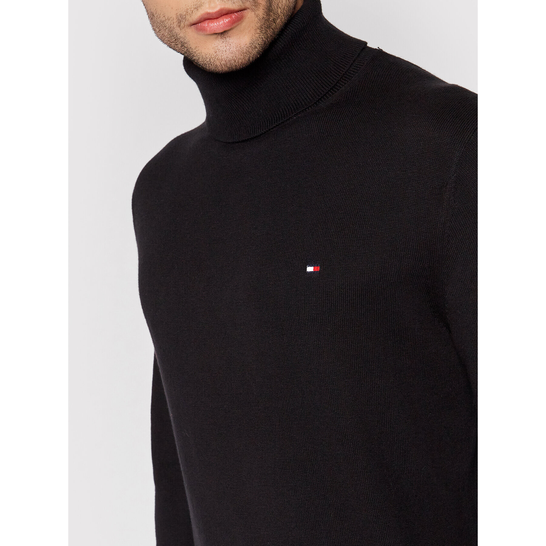 Tommy Hilfiger Bluză cu gât MW0MW15444 Negru Regular Fit - Pled.ro