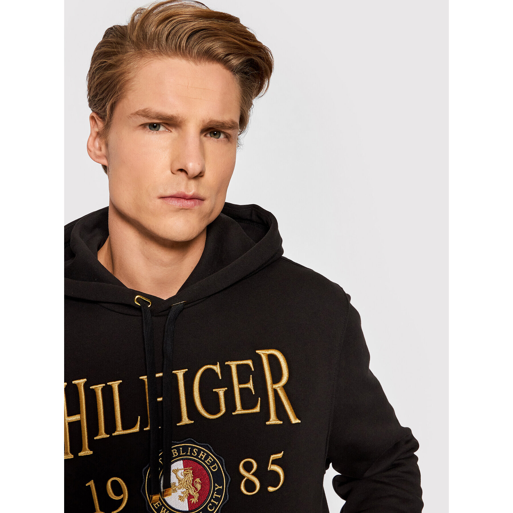 Tommy Hilfiger Bluză Icon Crest MW0MW22124 Negru Relaxed Fit - Pled.ro