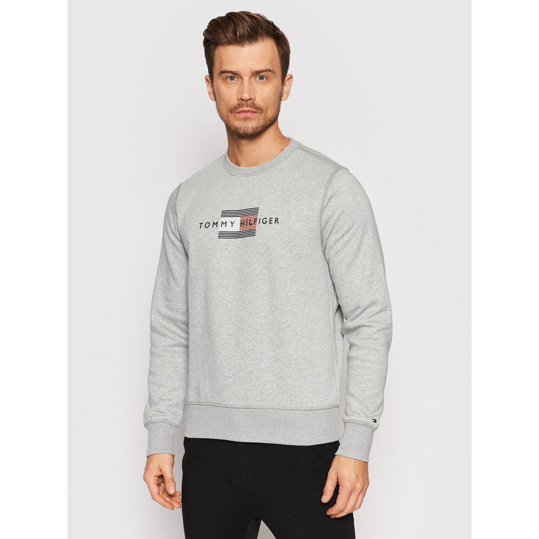 Tommy Hilfiger Bluză Lines Crewneck MW0MW20118 Gri Regular Fit - Pled.ro