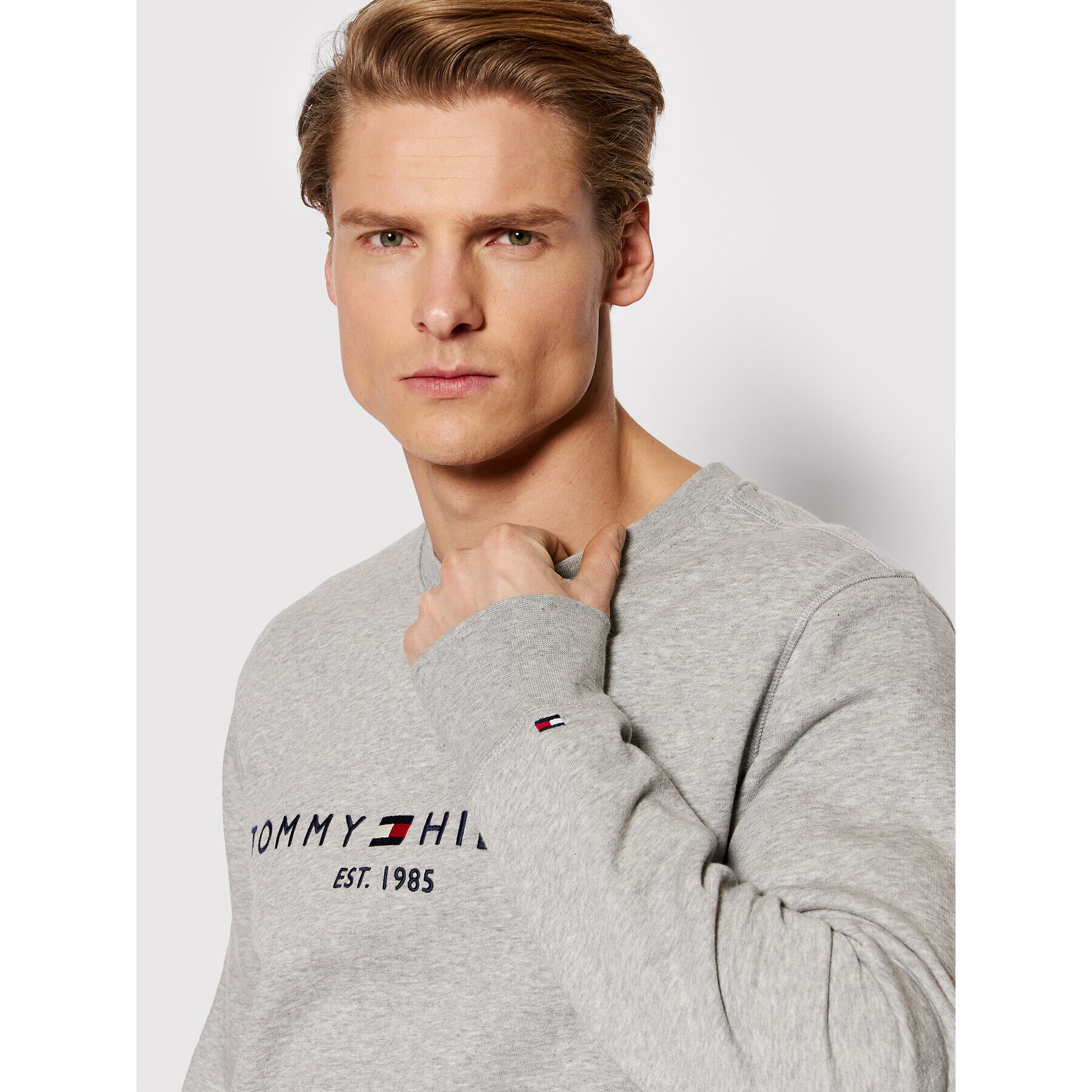 Tommy Hilfiger Bluză Logo MW0MW11596 Gri Regular Fit - Pled.ro