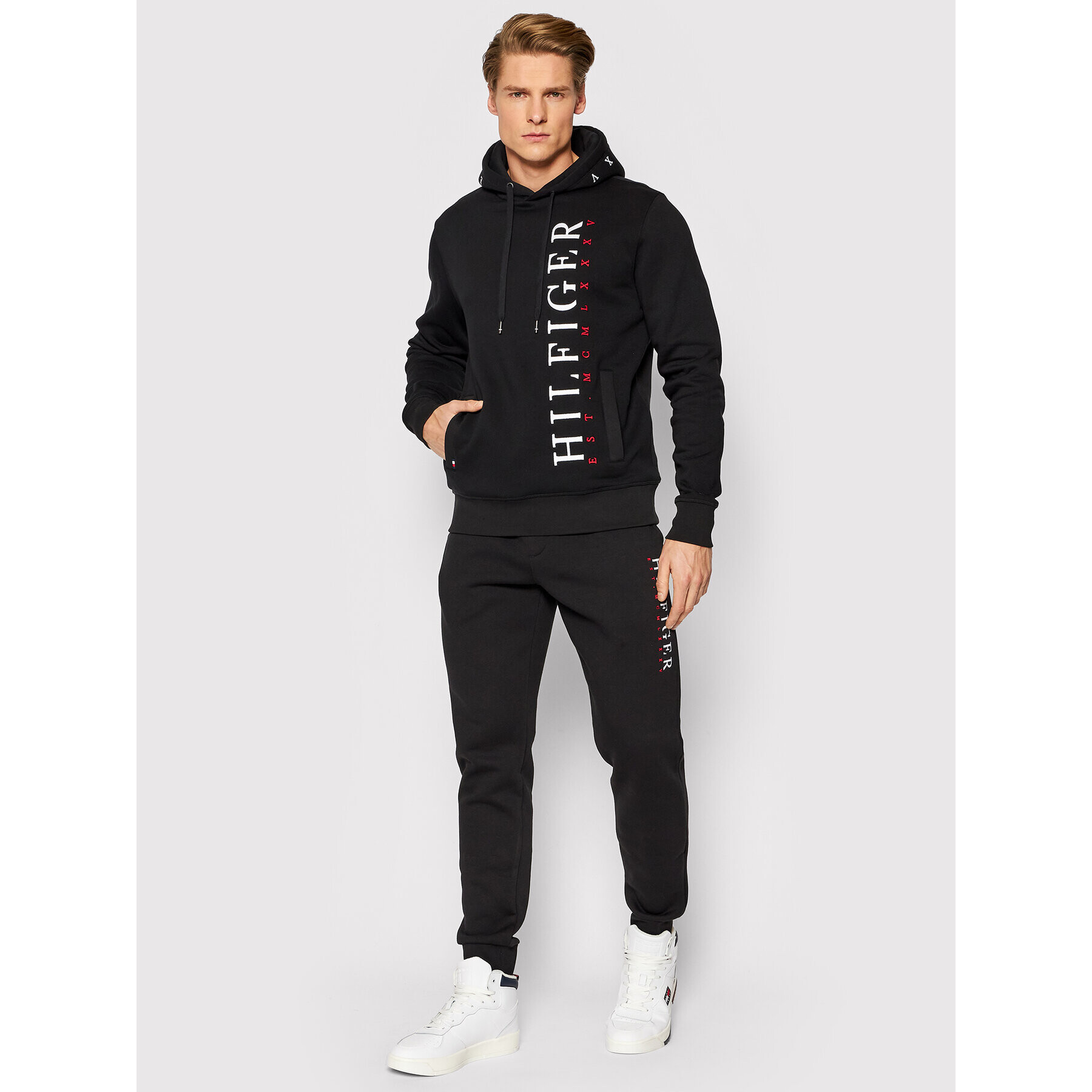 Tommy Hilfiger Bluză Vertical MW0MW22146 Negru Regular Fit - Pled.ro