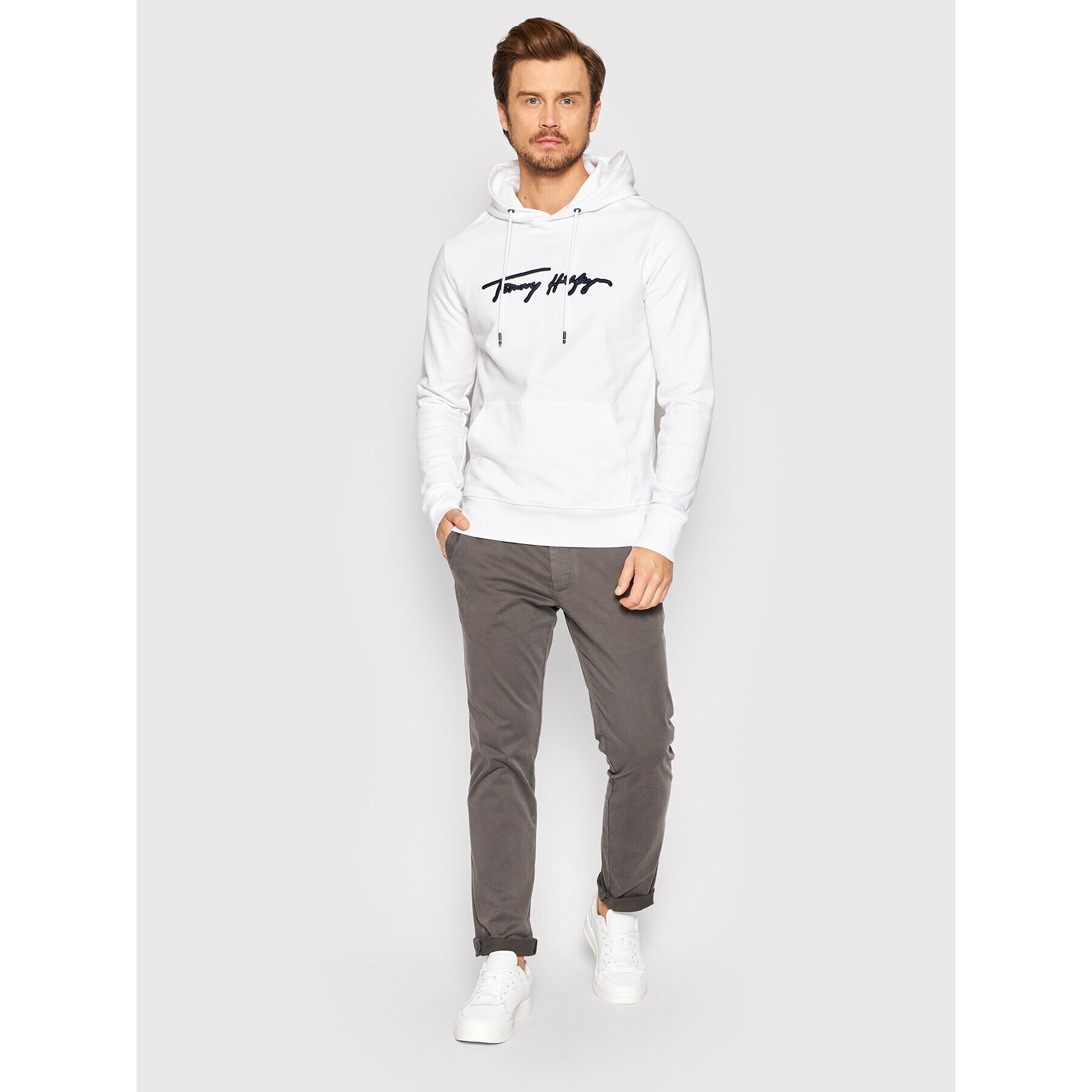 Tommy Hilfiger Bluză Signature Graphic MW0MW25057 Alb Regular Fit - Pled.ro