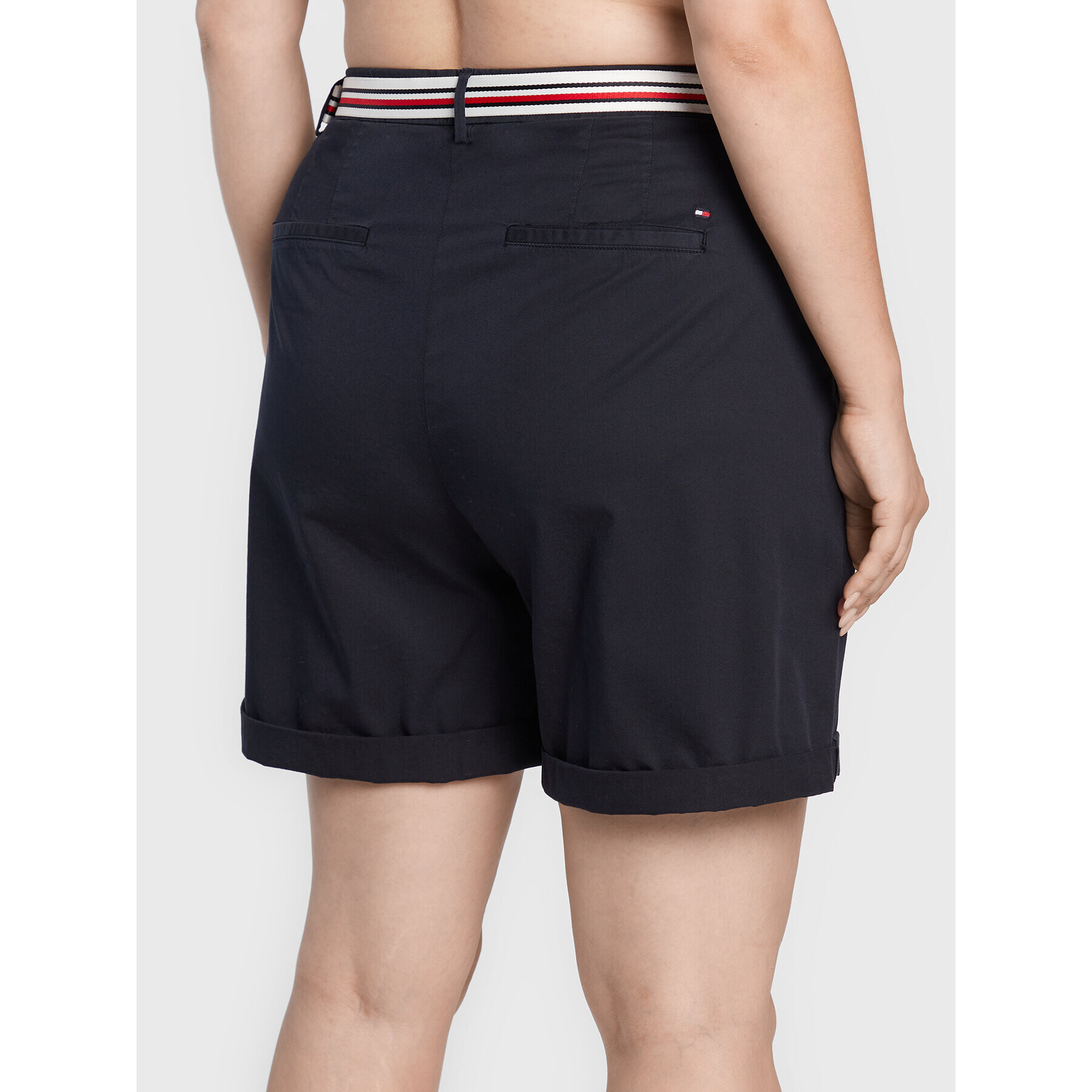 Tommy Hilfiger Curve Pantalon scurți din material Tencel WW0WW30870 Bleumarin Regular Fit - Pled.ro