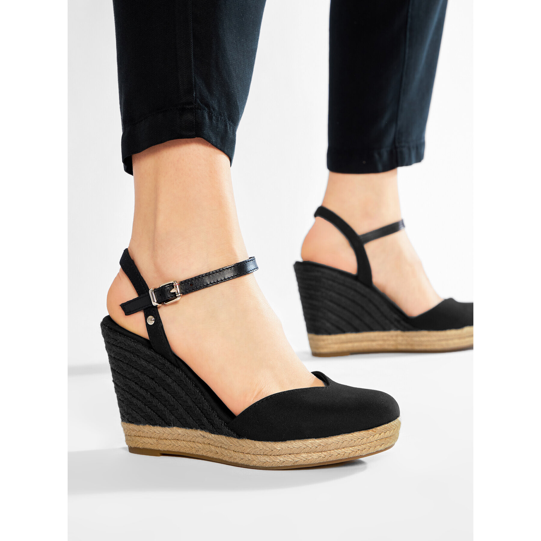 Tommy Hilfiger Espadrile Basic Closed Toe High Wedge FW0FW04786 Negru - Pled.ro