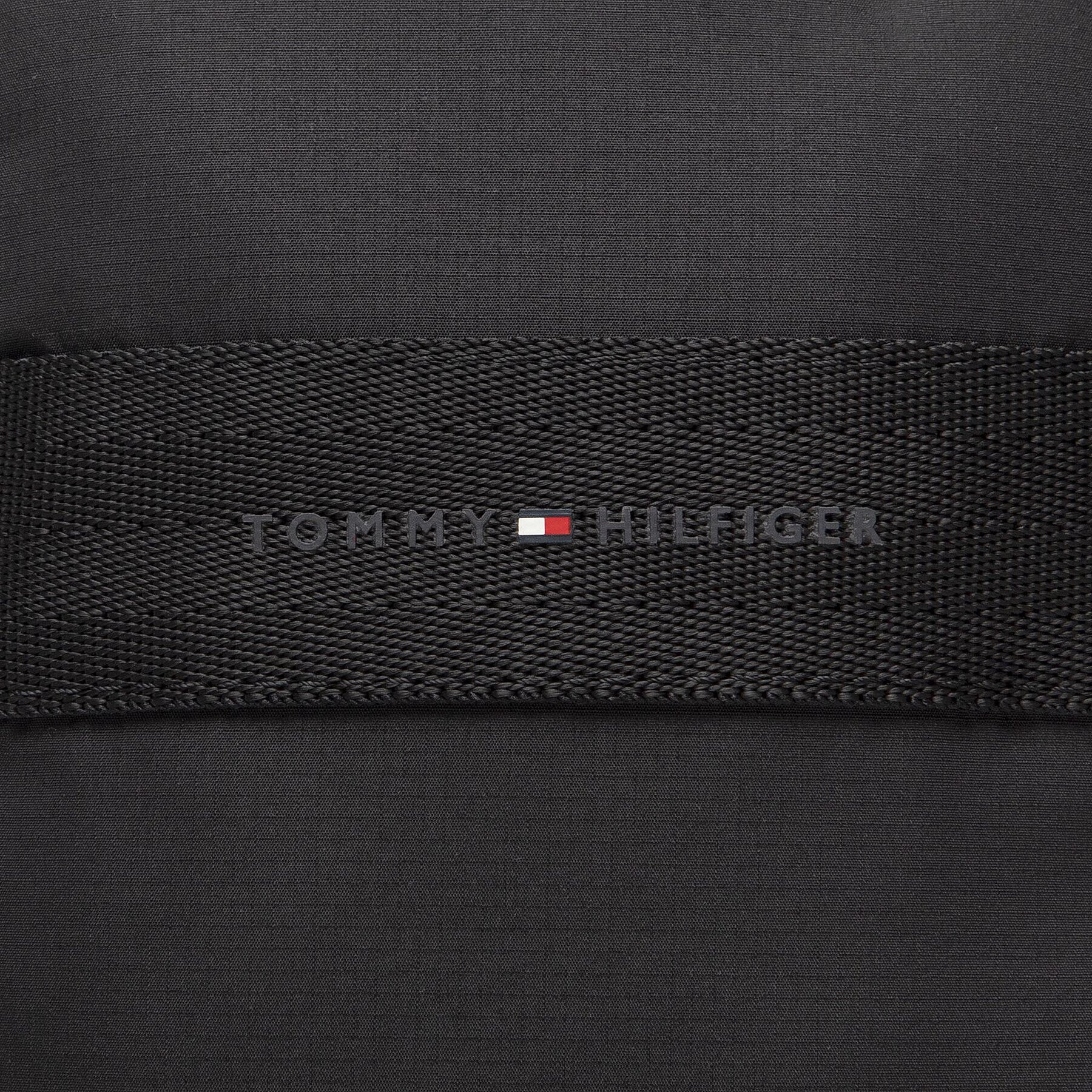 Tommy Hilfiger Etui pentru telefon Th Horizon Phone Pouch AM0AM10472 Negru - Pled.ro