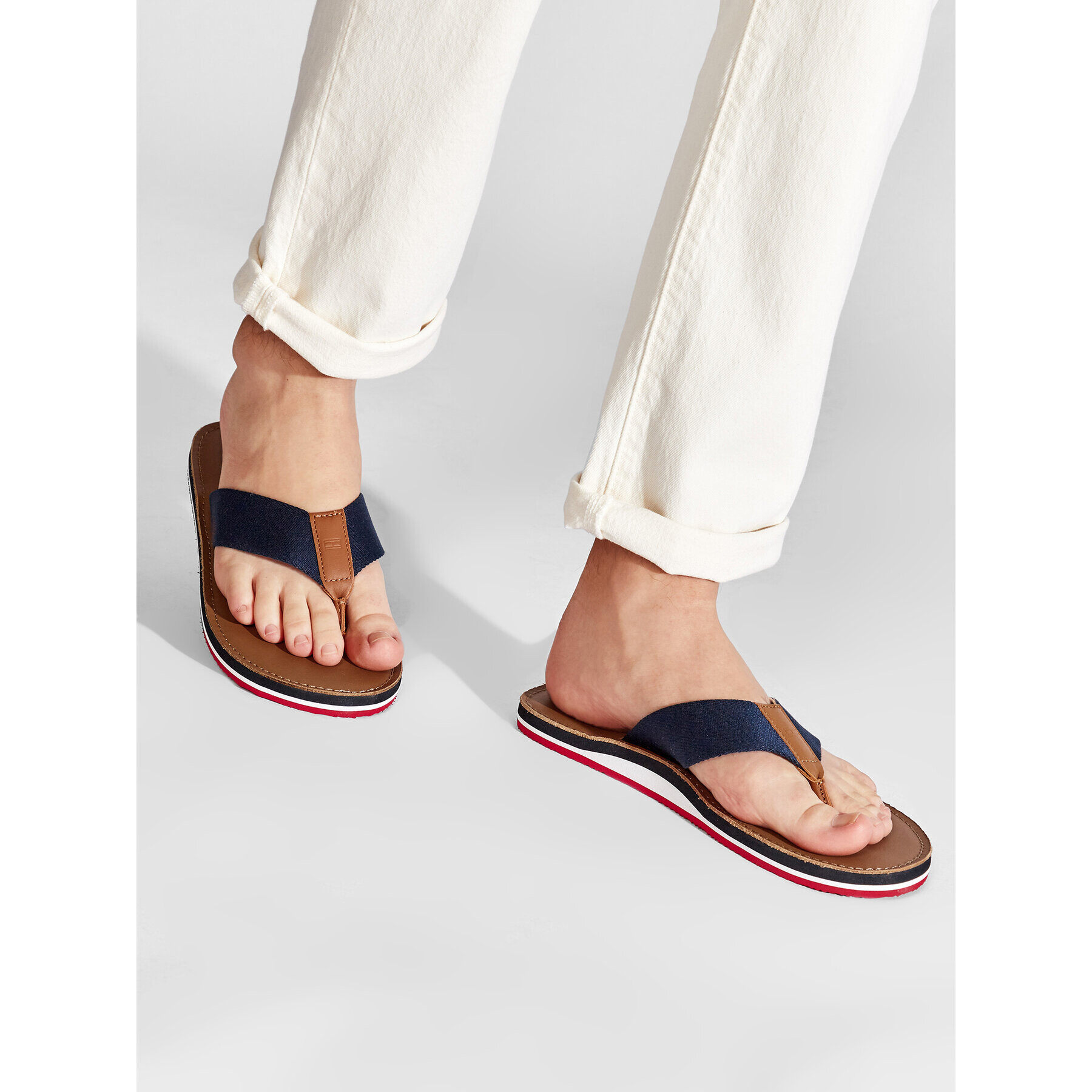 Tommy Hilfiger Flip flop Elevated Leather Beach Sandal FM0FM03980 Bleumarin - Pled.ro