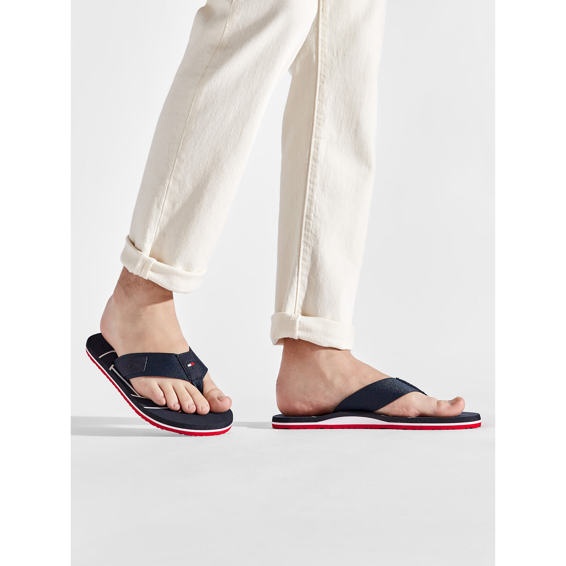 Tommy Hilfiger Flip flop Embossed Hilfiger Beach Sandal FM0FM03982 Bleumarin - Pled.ro