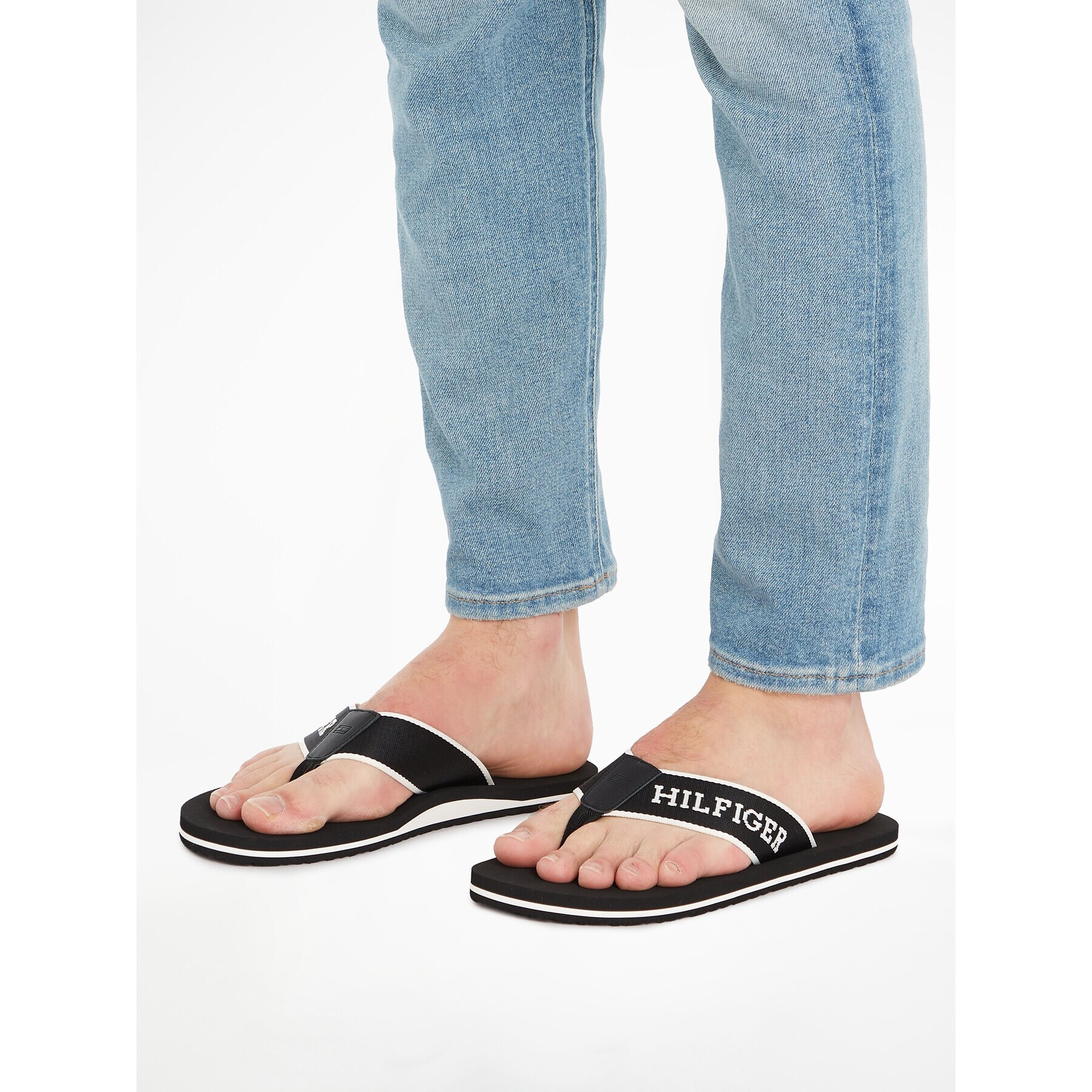 Tommy Hilfiger Flip flop Im Mono Hilfiger Beach Sandal FM0FM04862 Negru - Pled.ro