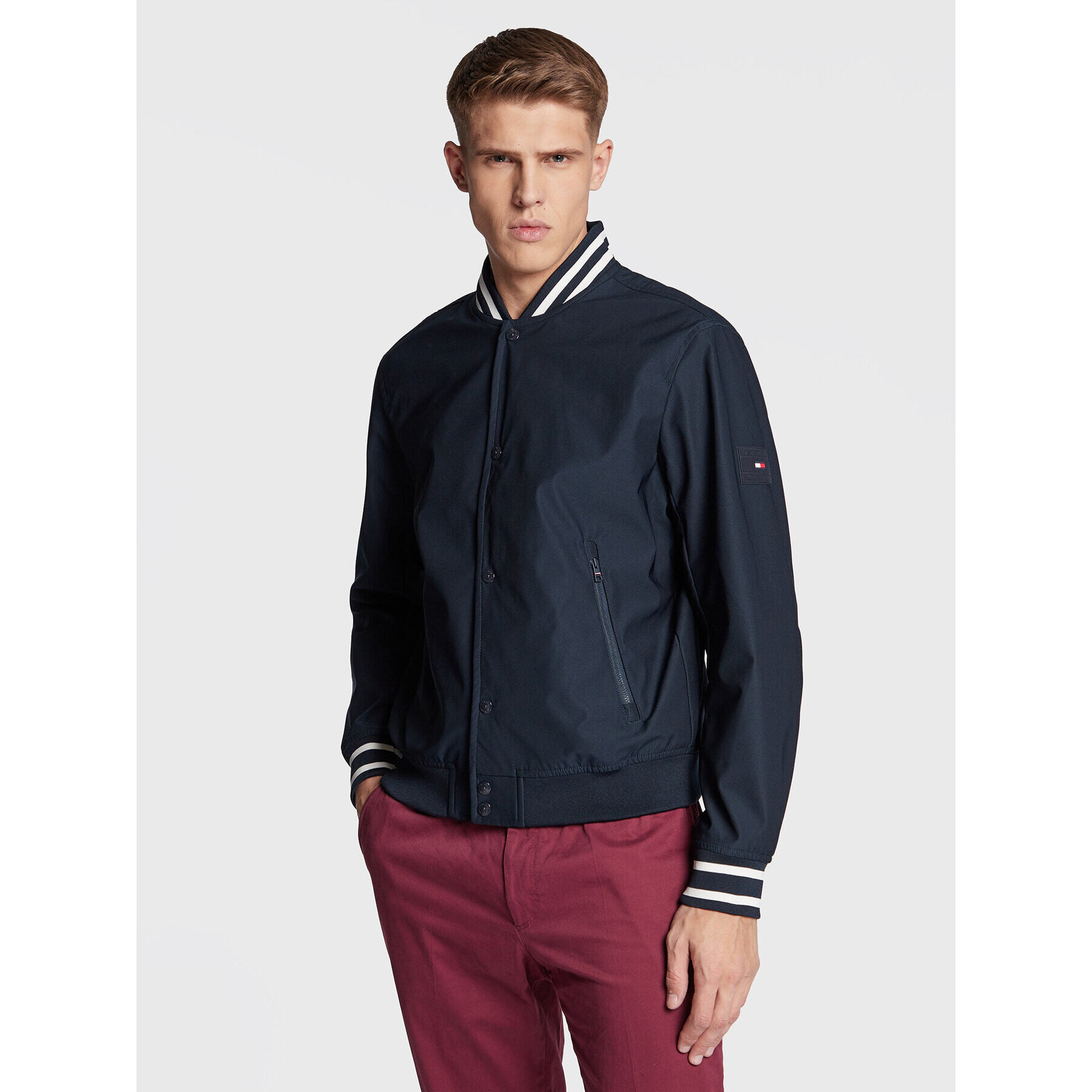 Tommy Hilfiger Geacă bomber Tech Twill MW0MW29682 Bleumarin Regular Fit - Pled.ro