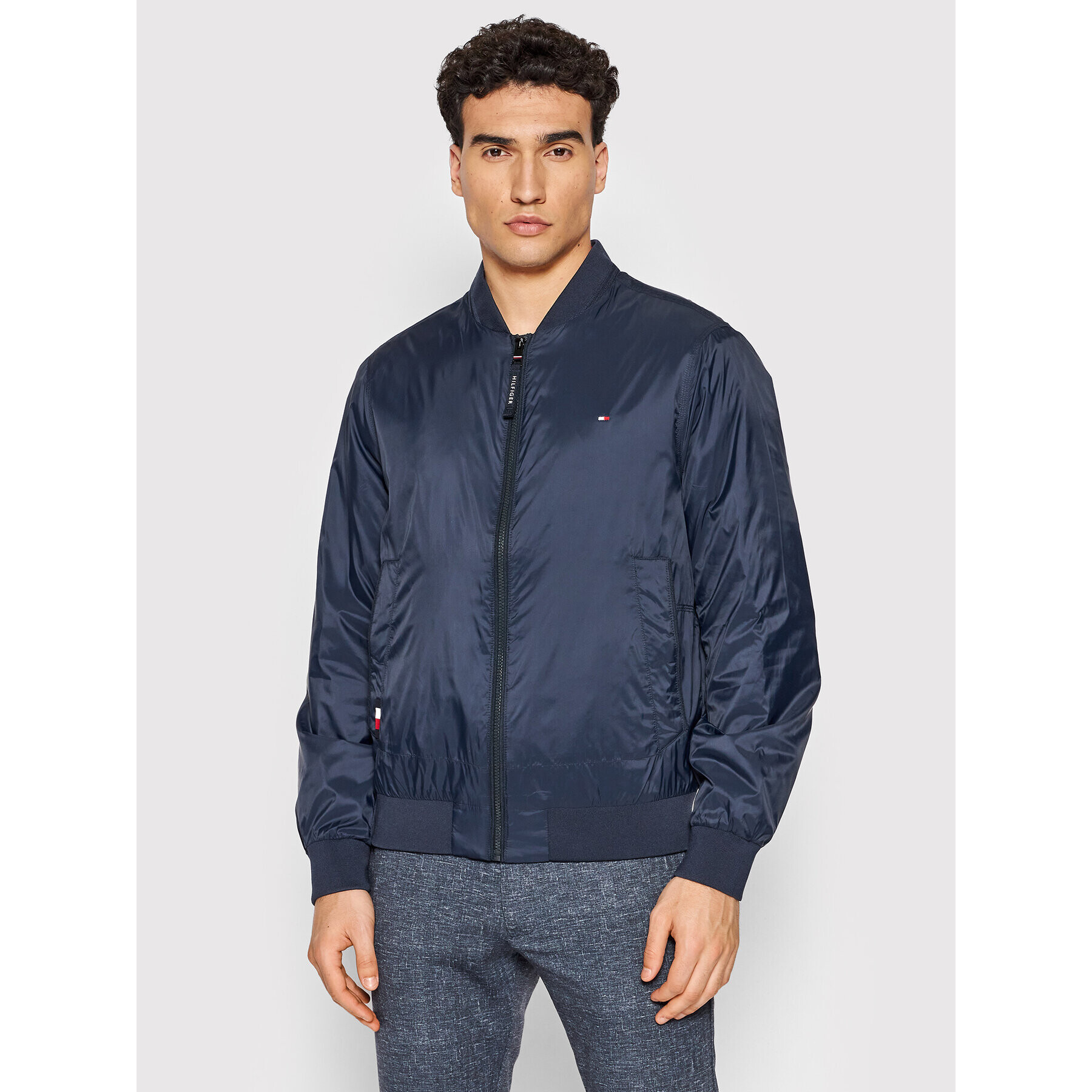 Tommy Hilfiger Geacă bomber Th Warm MW0MW25242 Bleumarin Regular Fit - Pled.ro