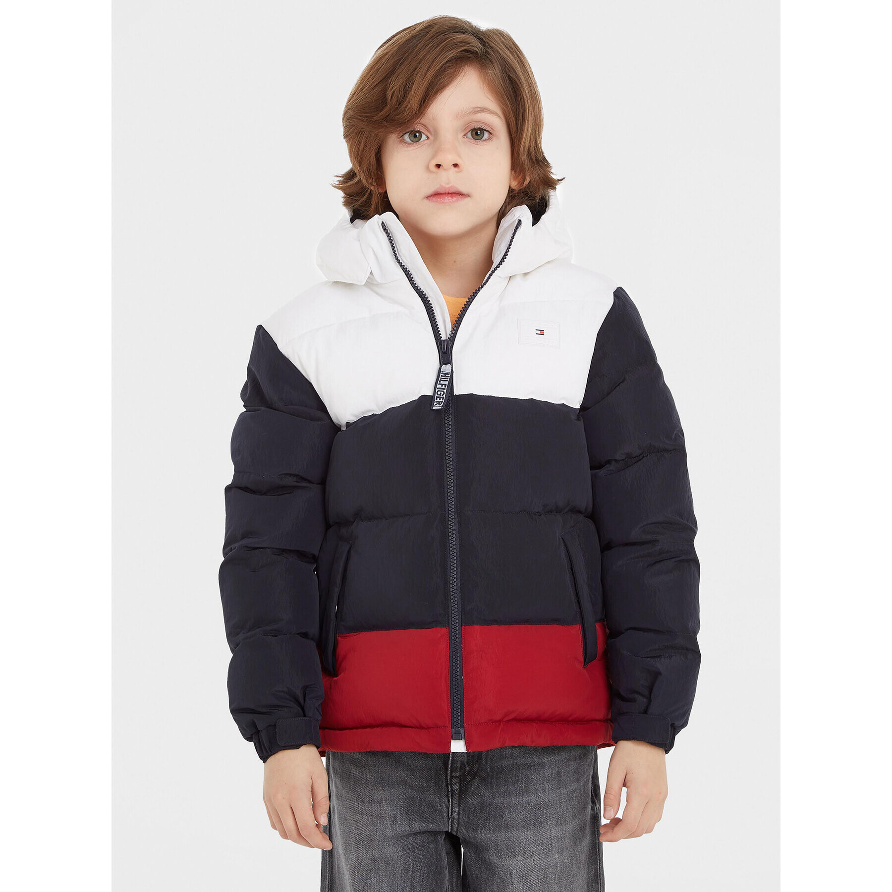 Tommy Hilfiger Geacă din puf Alaska KB0KB08601 M Colorat Regular Fit - Pled.ro