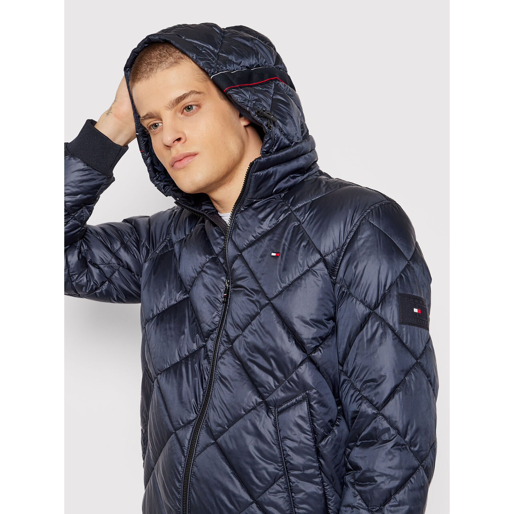 Tommy Hilfiger Geacă din puf Diamond Quilted MW0MW19617 Bleumarin Regular Fit - Pled.ro