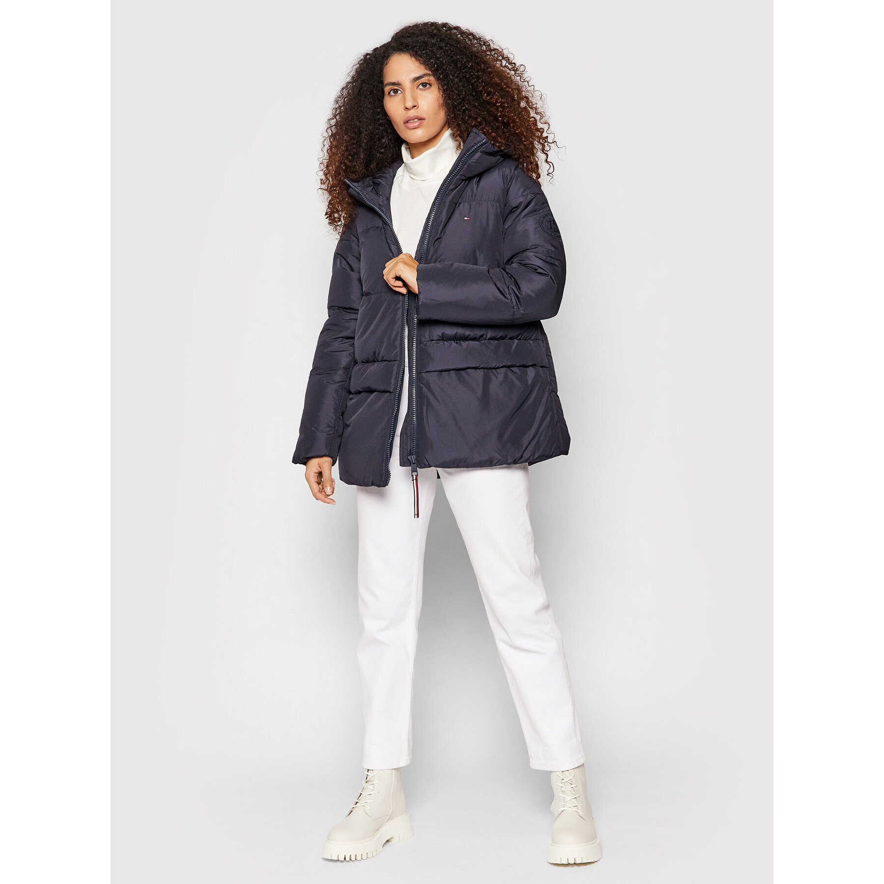 Tommy Hilfiger Geacă din puf Ess Sorona WW0WW32197 Bleumarin Regular Fit - Pled.ro