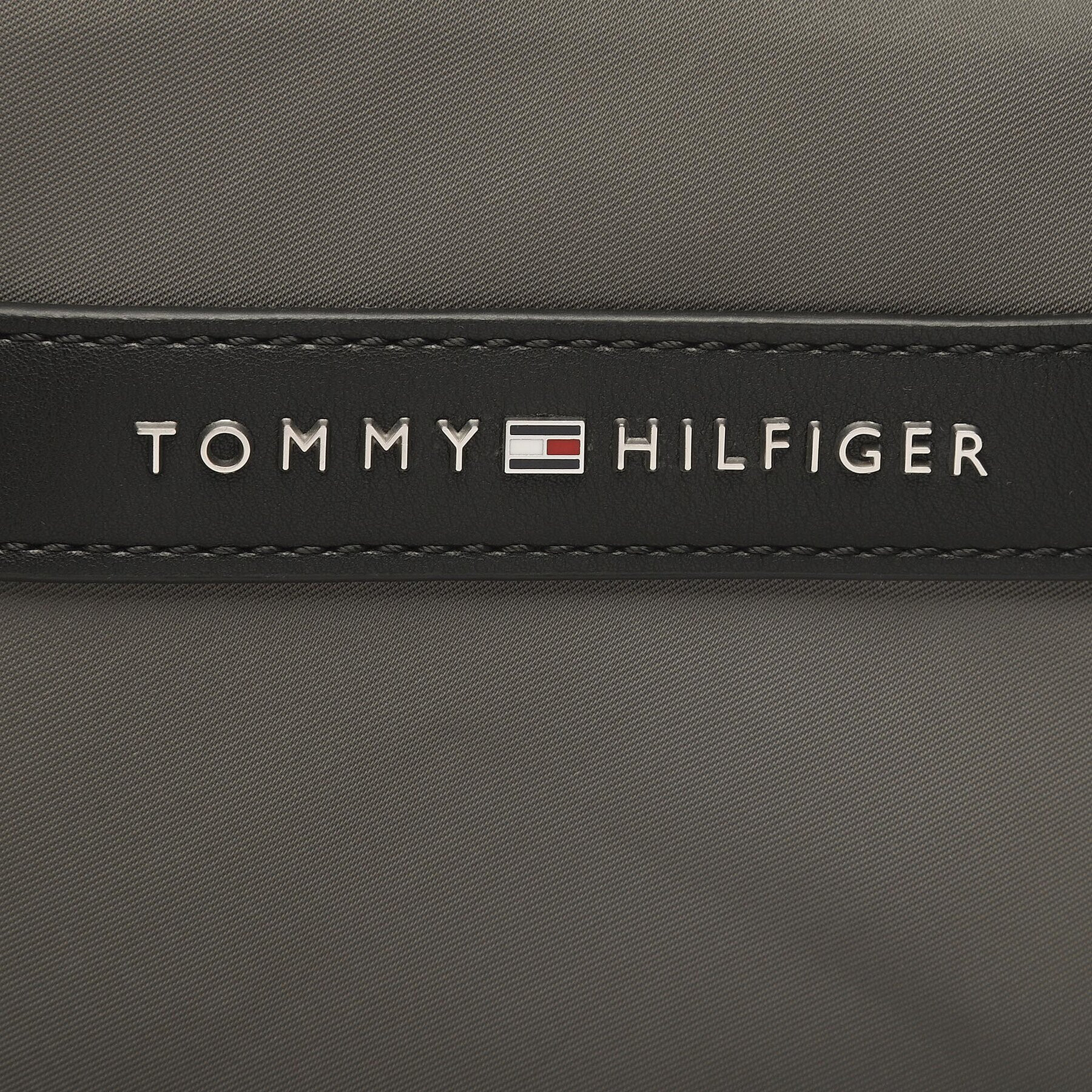 Tommy Hilfiger Geantă crossover Th Central Repreve Mini Reporter AM0AM11303 Gri - Pled.ro