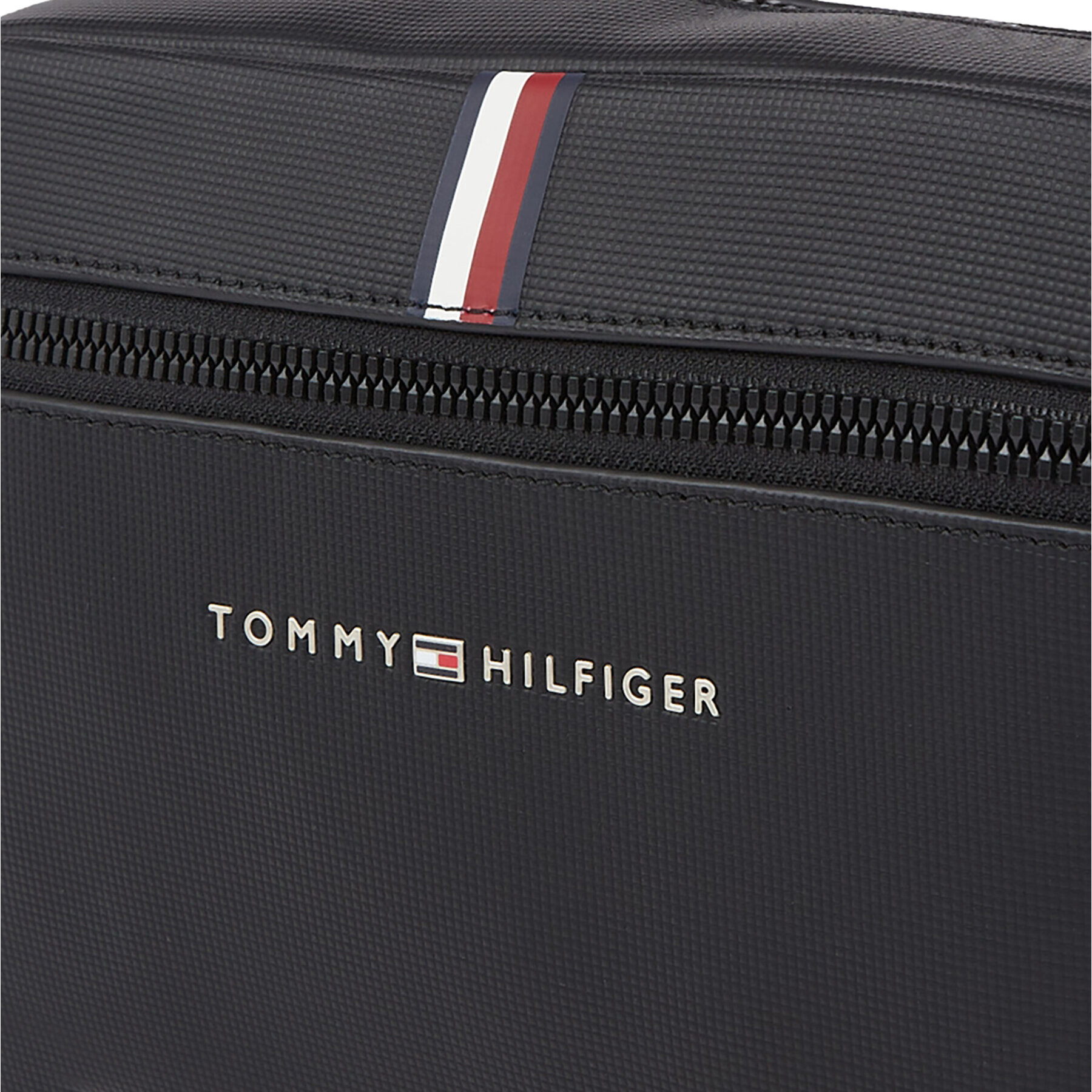 Tommy Hilfiger Geantă crossover Th Essential Pique Ew Reporter AM0AM11922 Negru - Pled.ro