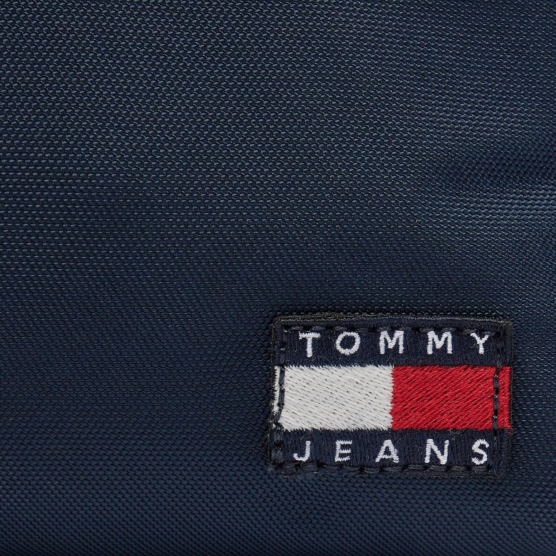 Tommy Hilfiger Geantă pentru cosmetice Tjm Ess Daily Nylon Washbag AM0AM12079 Bleumarin - Pled.ro