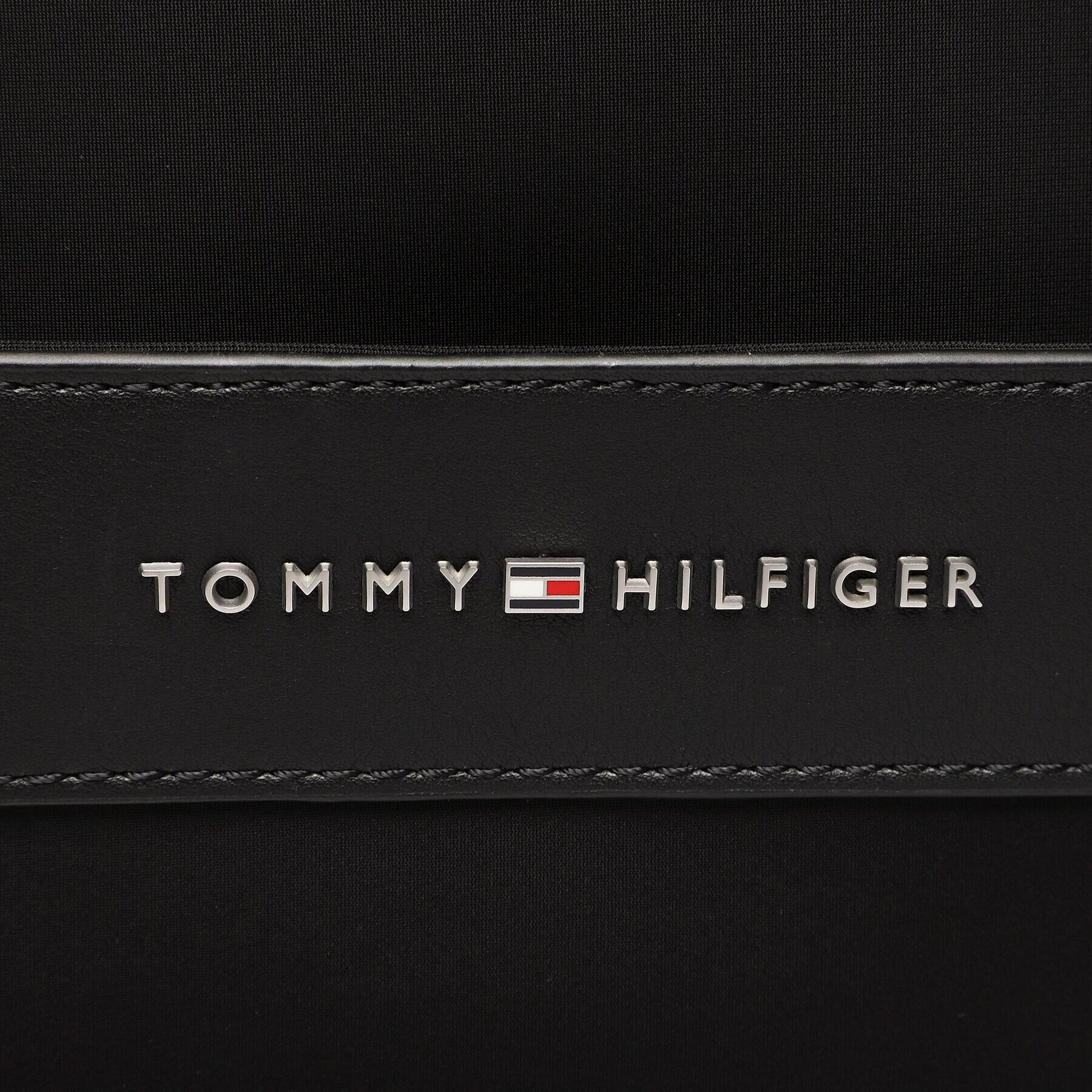 Tommy Hilfiger Geantă pentru laptop Th Urban Nylon Computer Bag AM0AM10567 Negru - Pled.ro