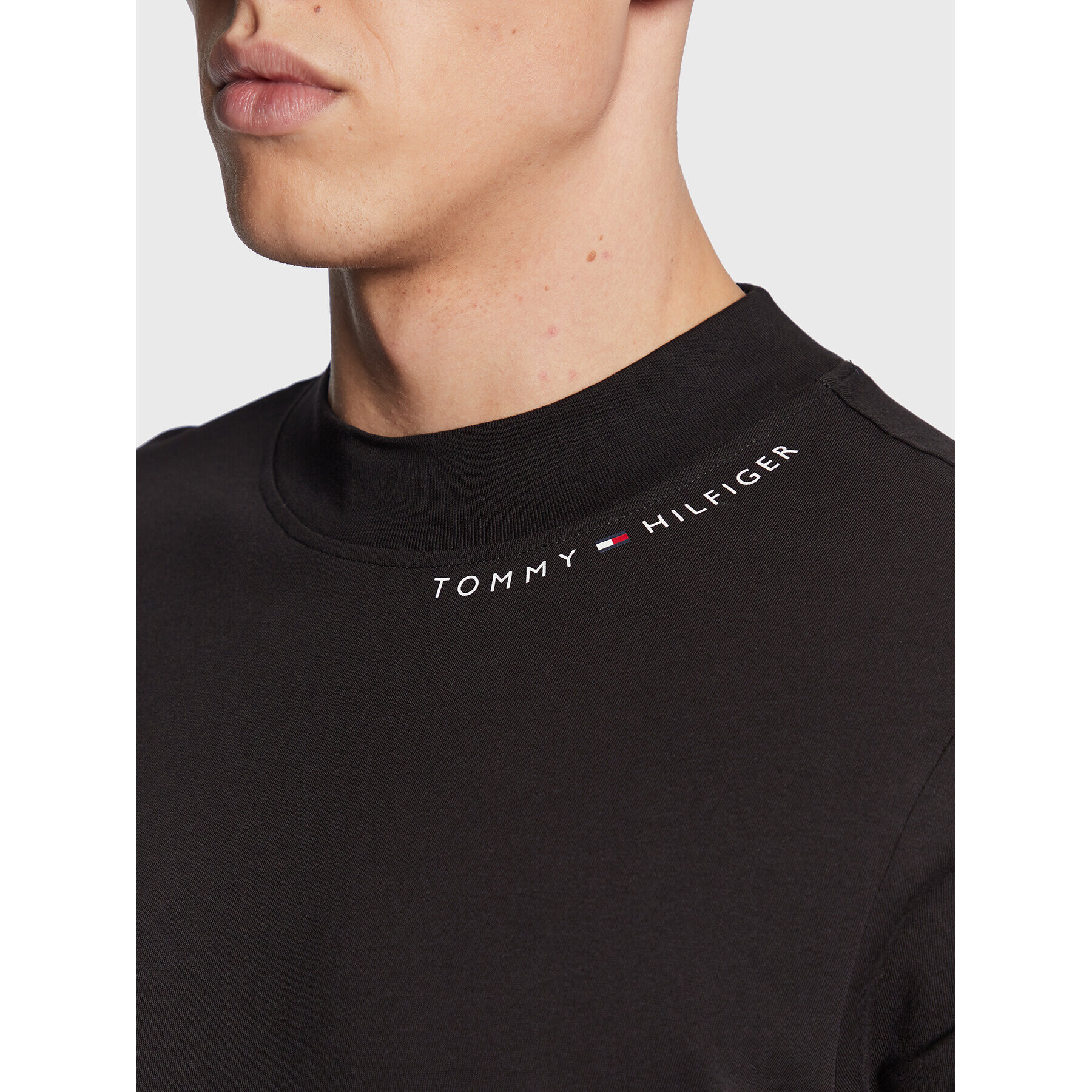 Tommy Hilfiger Longsleeve Multi Placement MW0MW22496 Negru Regular Fit - Pled.ro