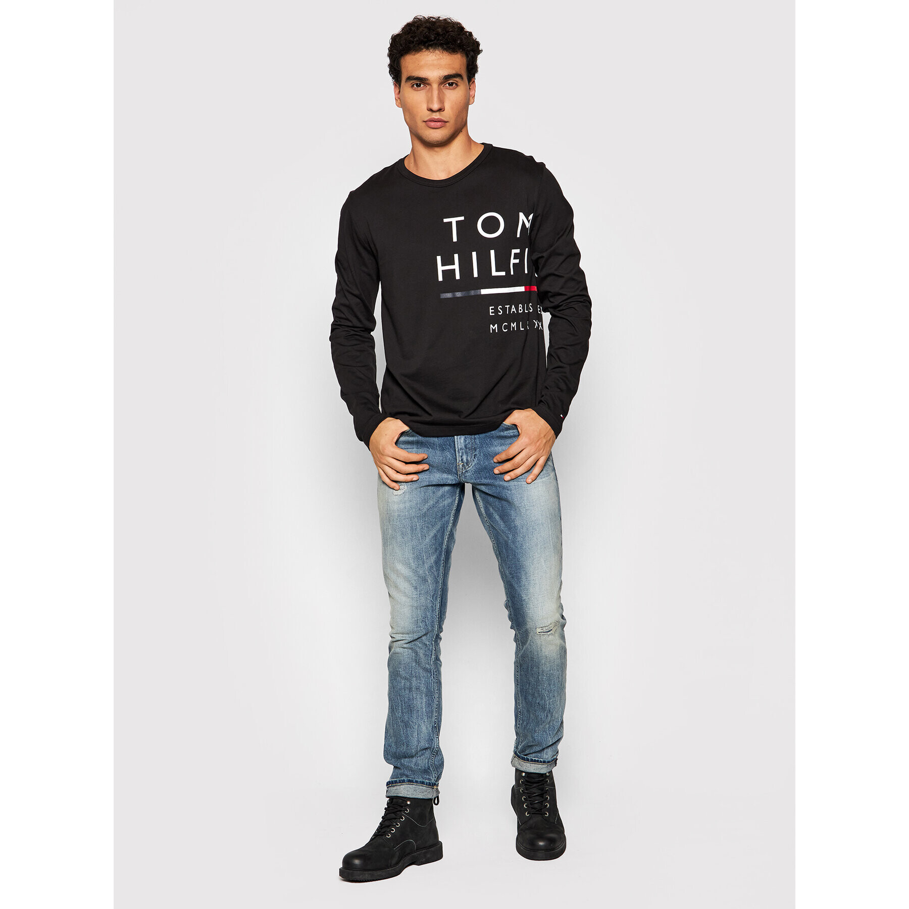 Tommy Hilfiger Longsleeve Wrap Around Graphic MW0MW20150 Negru Regular Fit - Pled.ro