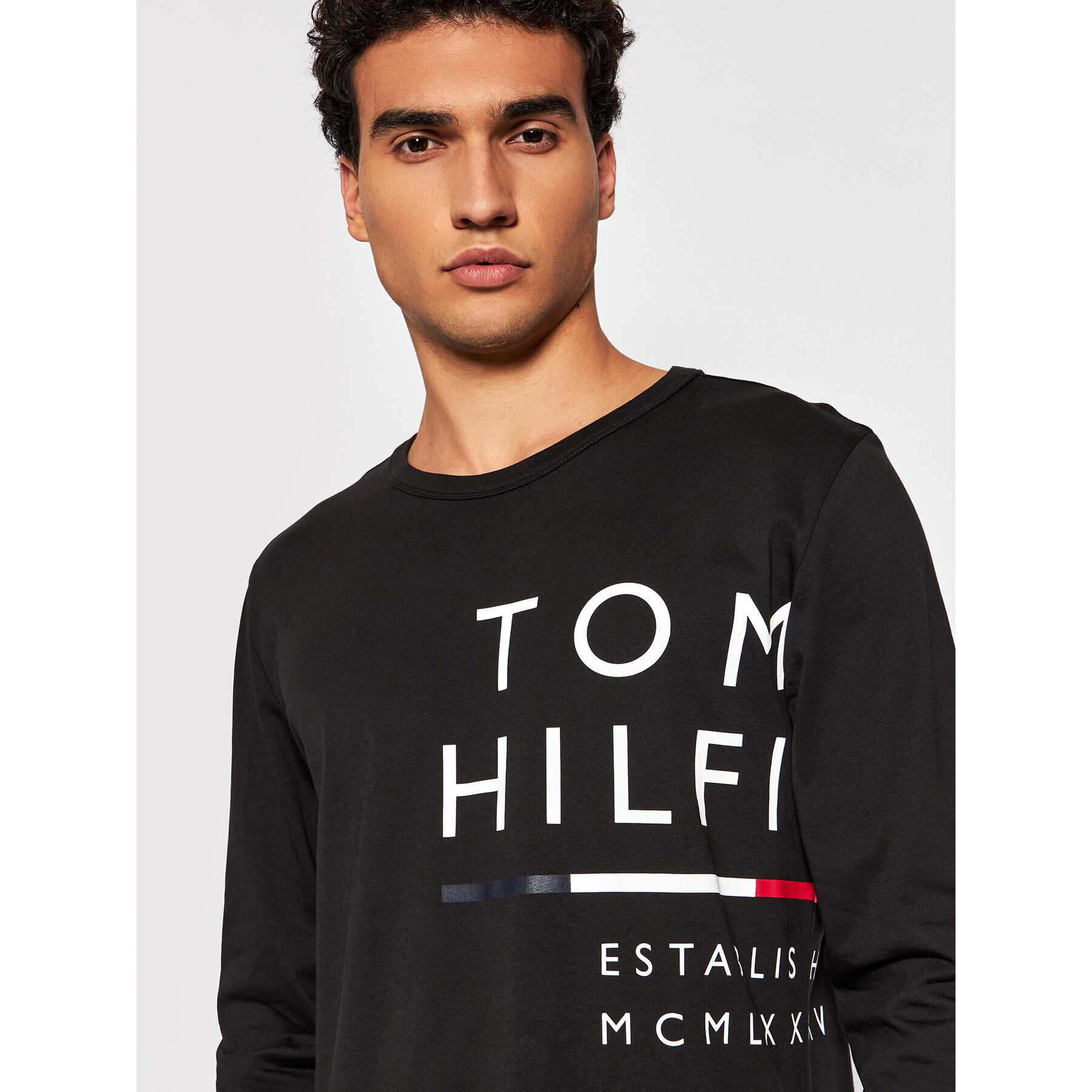 Tommy Hilfiger Longsleeve Wrap Around Graphic MW0MW20150 Negru Regular Fit - Pled.ro