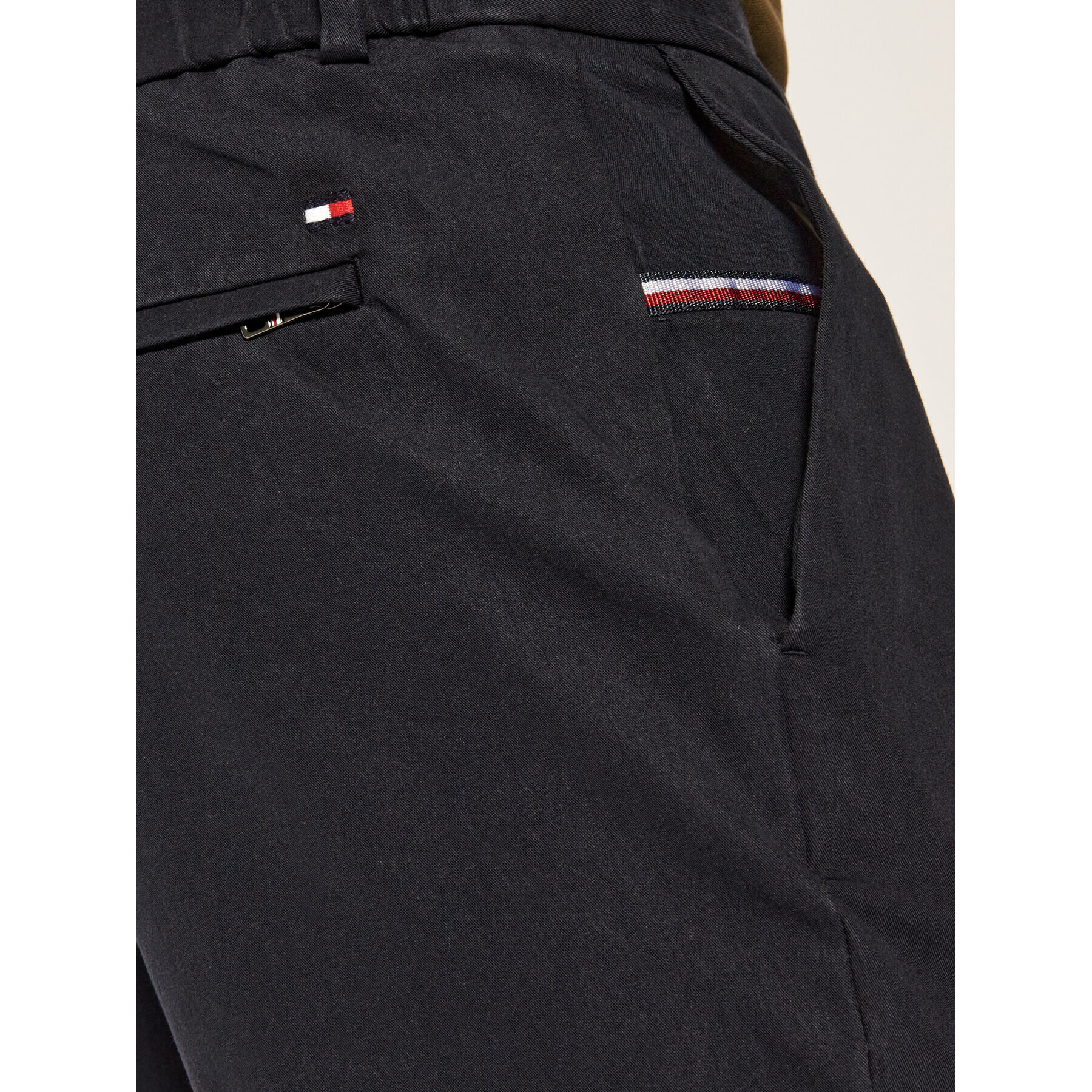 Tommy Hilfiger Pantalon scurți din material Brooklyn Th Cool Sho MW0MW13527 Bleumarin Regular Fit - Pled.ro