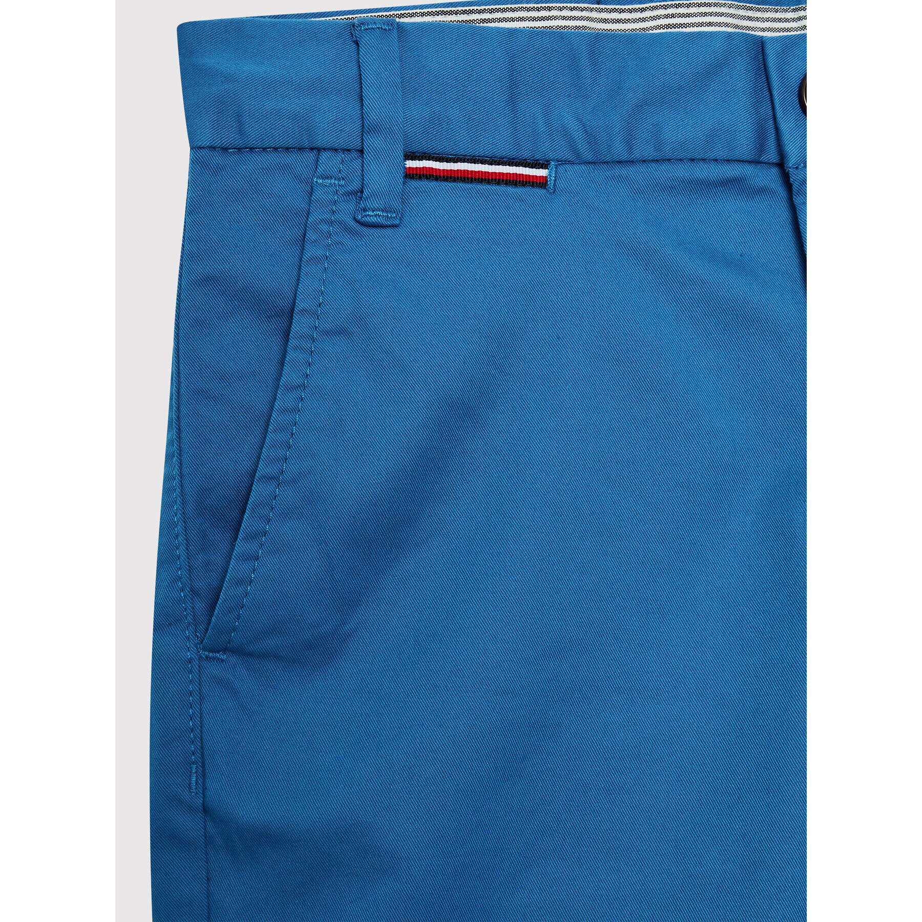 Tommy Hilfiger Pantalon scurți din material Chino KB0KB07405 D Albastru Slim Fit - Pled.ro