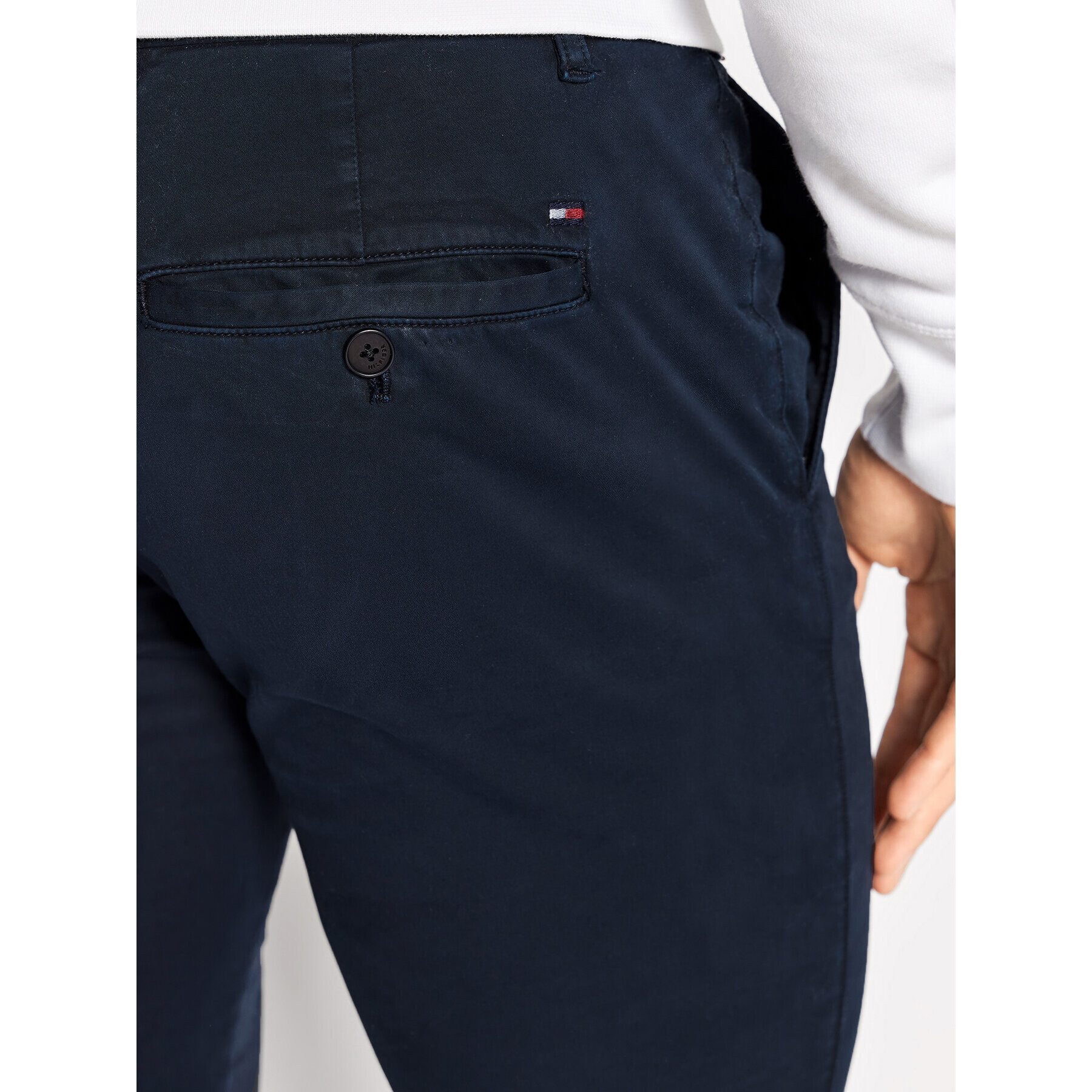 Tommy Hilfiger Pantaloni chino Bleecker MW0MW26839 Bleumarin Slim Fit - Pled.ro