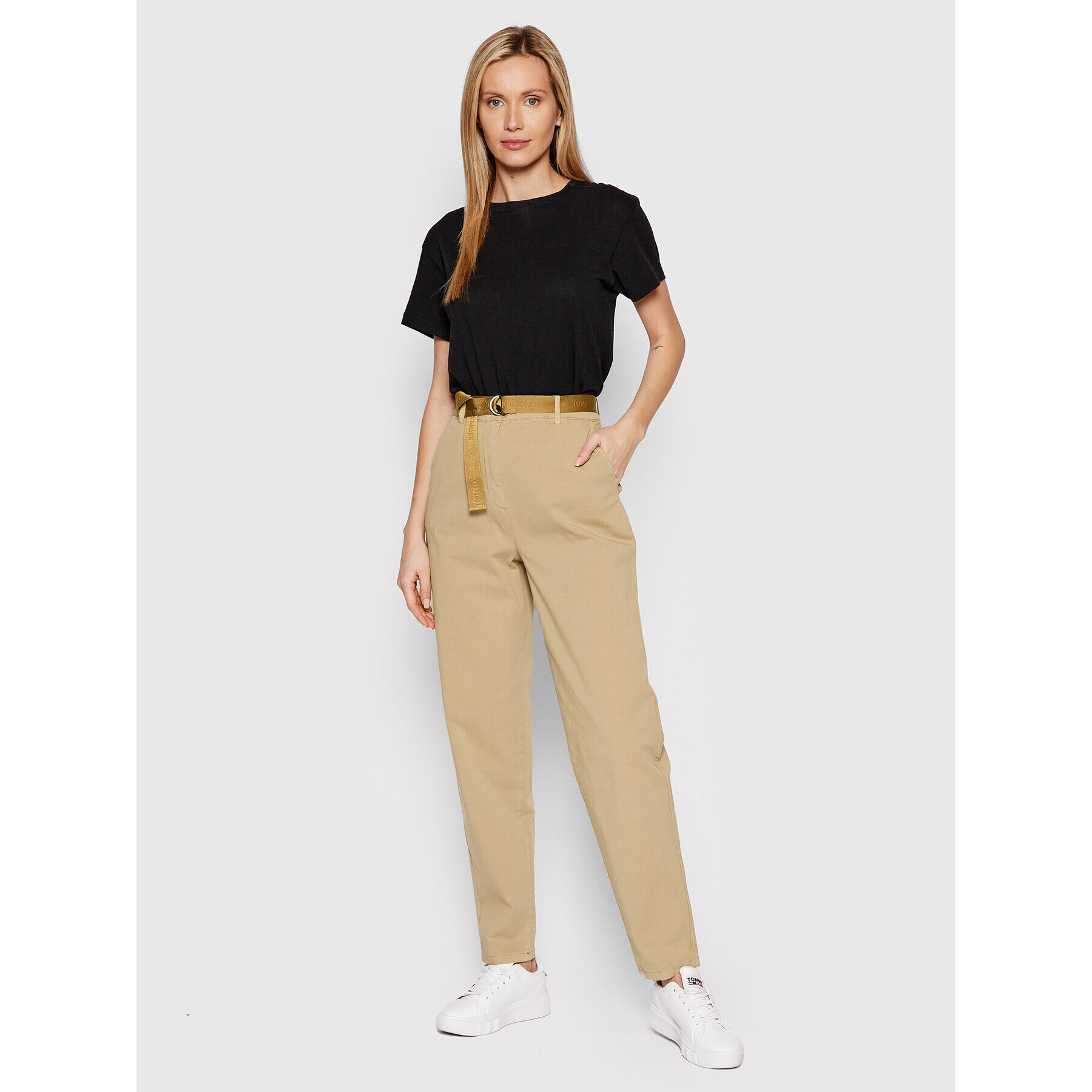 Tommy Hilfiger Pantaloni chino WW0WW32339 Bej Tapered Fit - Pled.ro