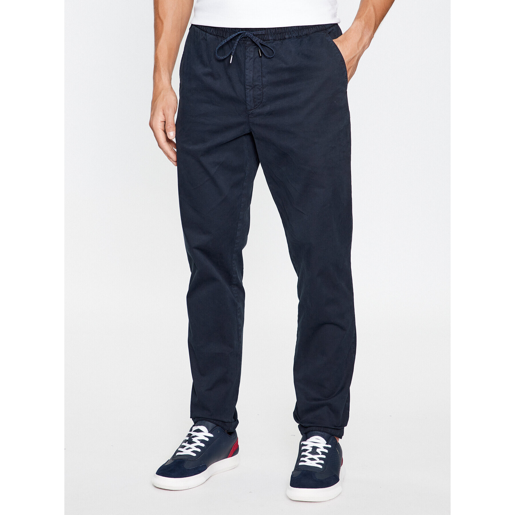 Tommy Hilfiger Pantaloni din material MW0MW32131 Bleumarin Regular Fit - Pled.ro