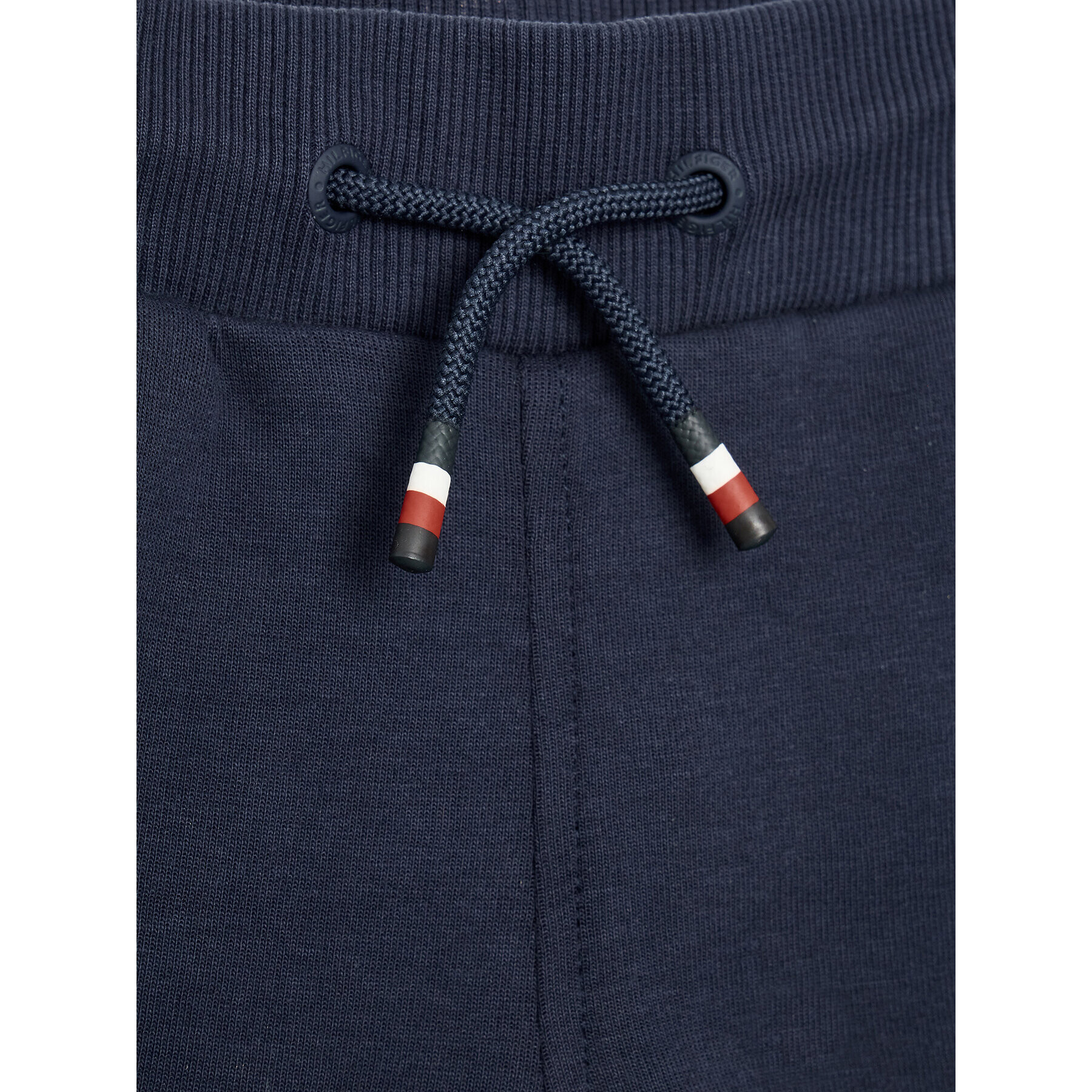 Tommy Hilfiger Pantaloni scurți sport Multi Placement KB0KB07408 M Bleumarin Regular Fit - Pled.ro