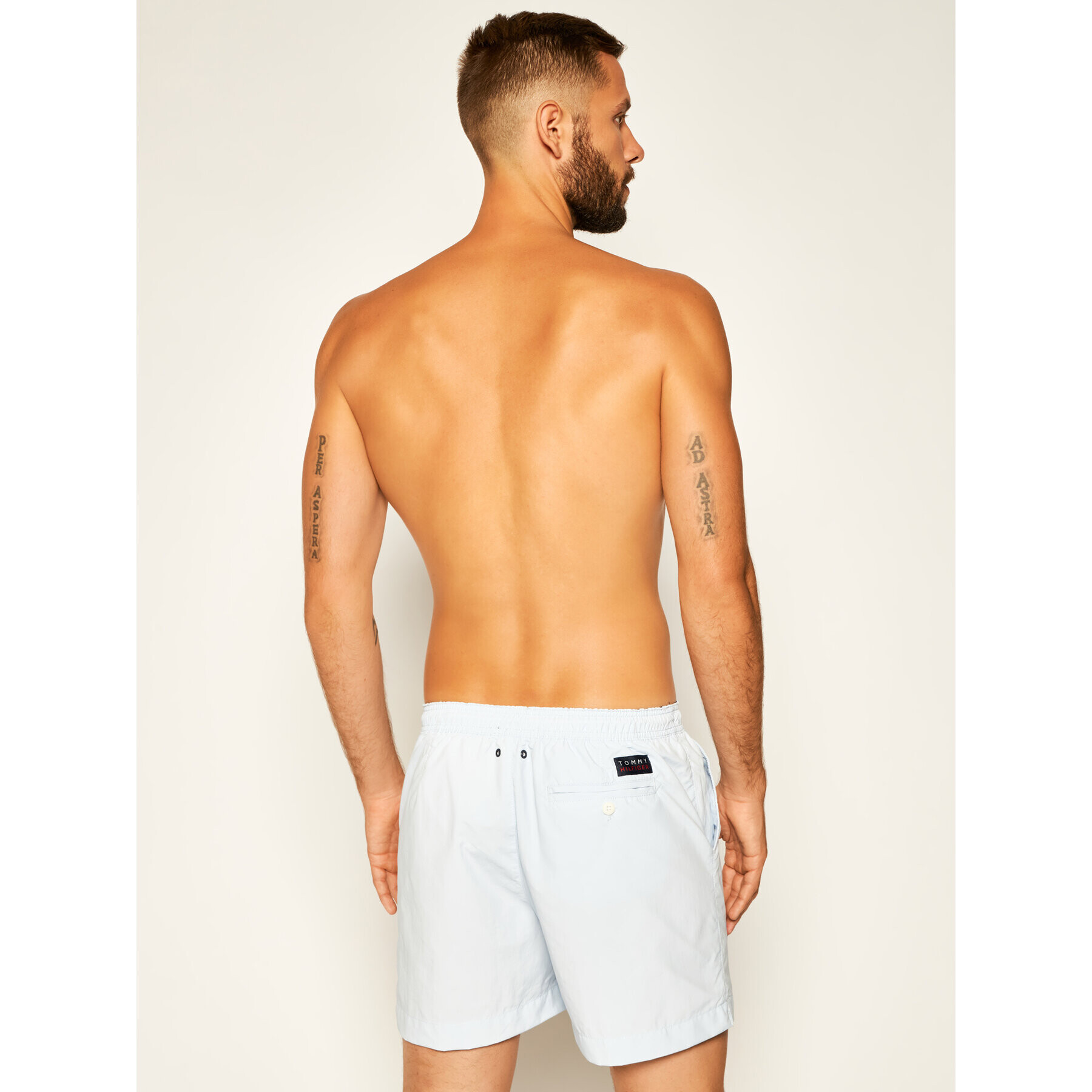 Tommy Hilfiger Pantaloni scurți pentru înot Medium Drawstring UM0UM01710 Albastru Regular Fit - Pled.ro