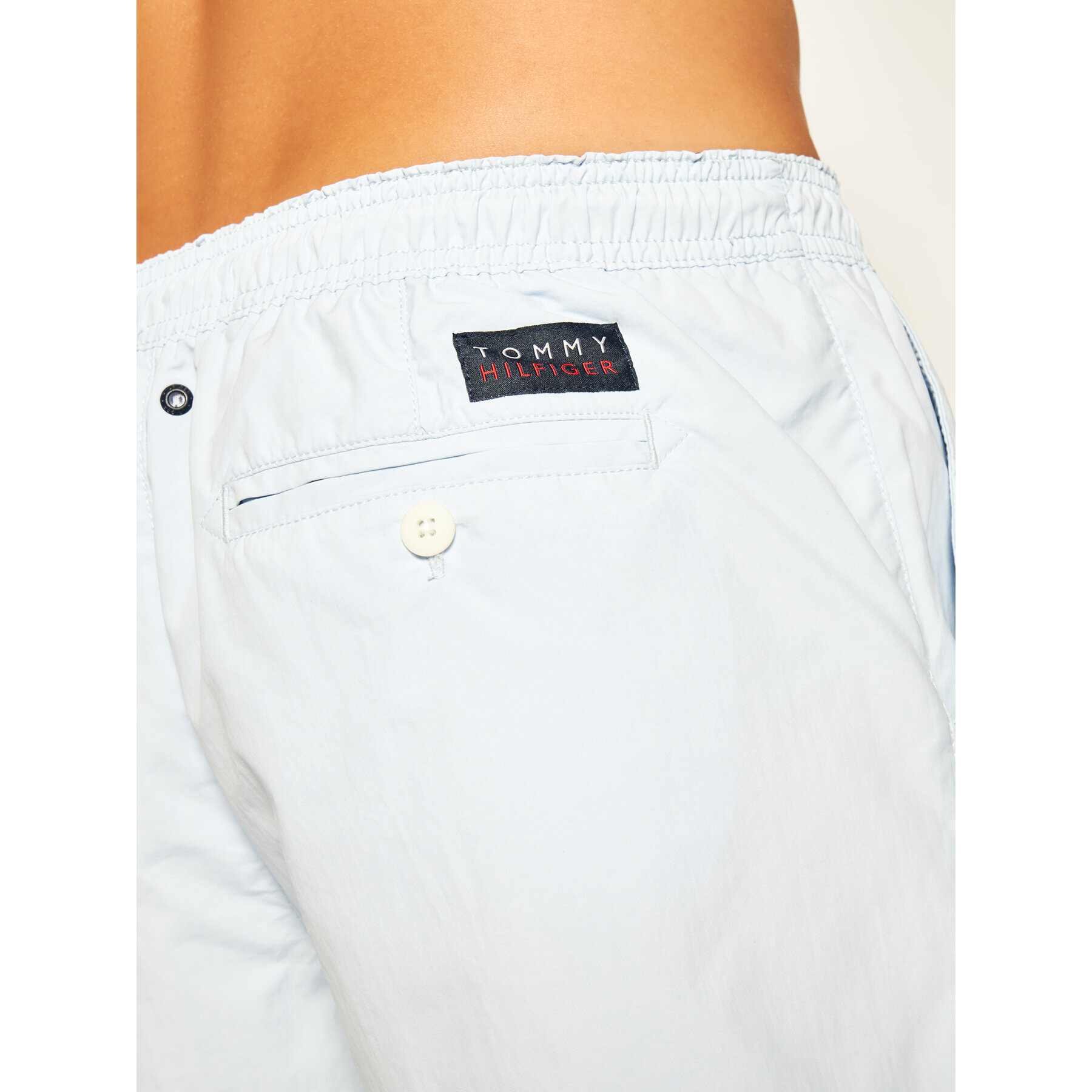 Tommy Hilfiger Pantaloni scurți pentru înot Medium Drawstring UM0UM01710 Albastru Regular Fit - Pled.ro