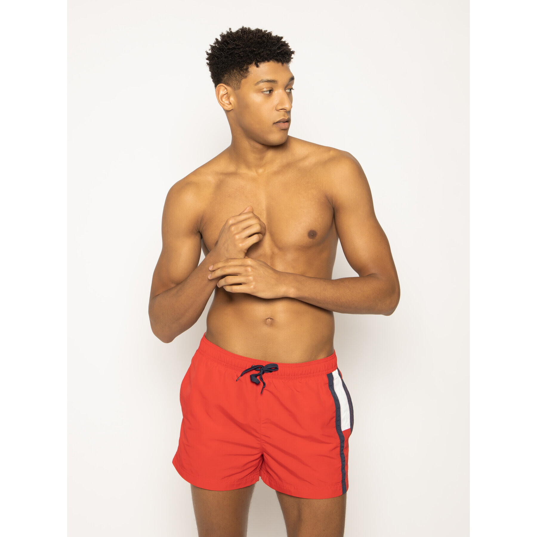 Tommy Hilfiger Pantaloni scurți pentru înot Short Drawstring UM0UM01698 Roșu Regular Fit - Pled.ro