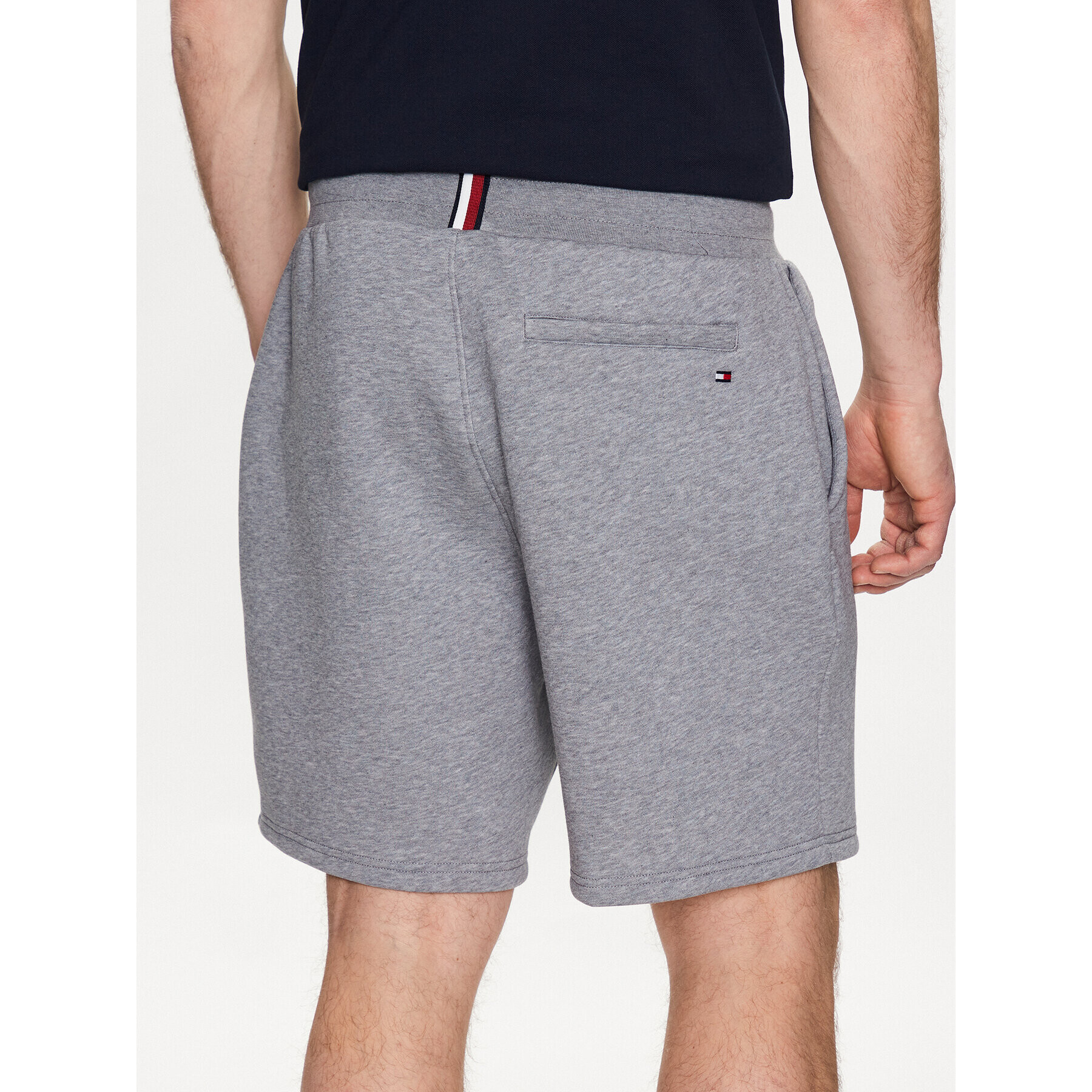 Tommy Hilfiger Pantaloni scurți sport MW0MW30032 Gri Regular Fit - Pled.ro