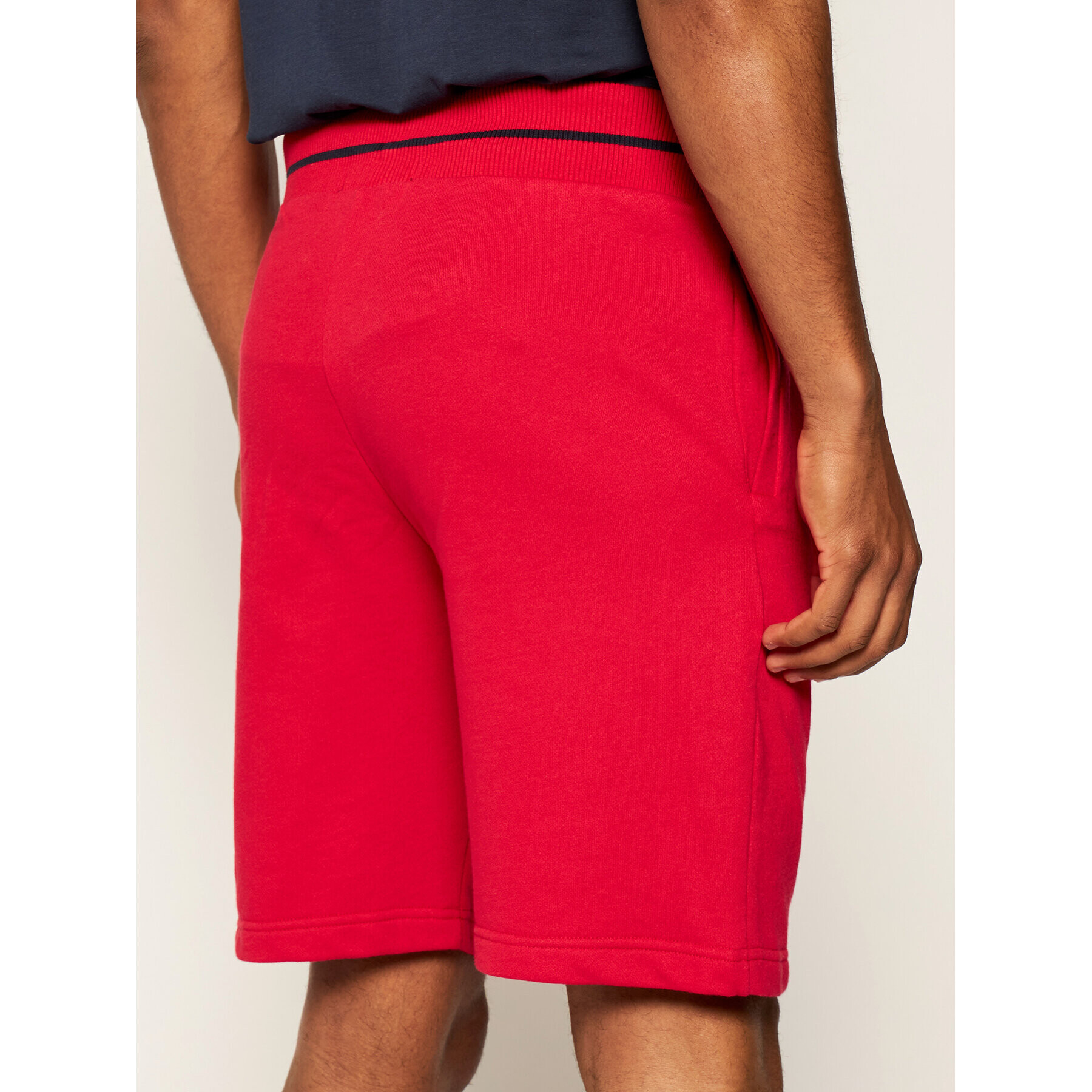 Tommy Hilfiger Pantaloni scurți sport UM0UM01767 Roșu Regular Fit - Pled.ro