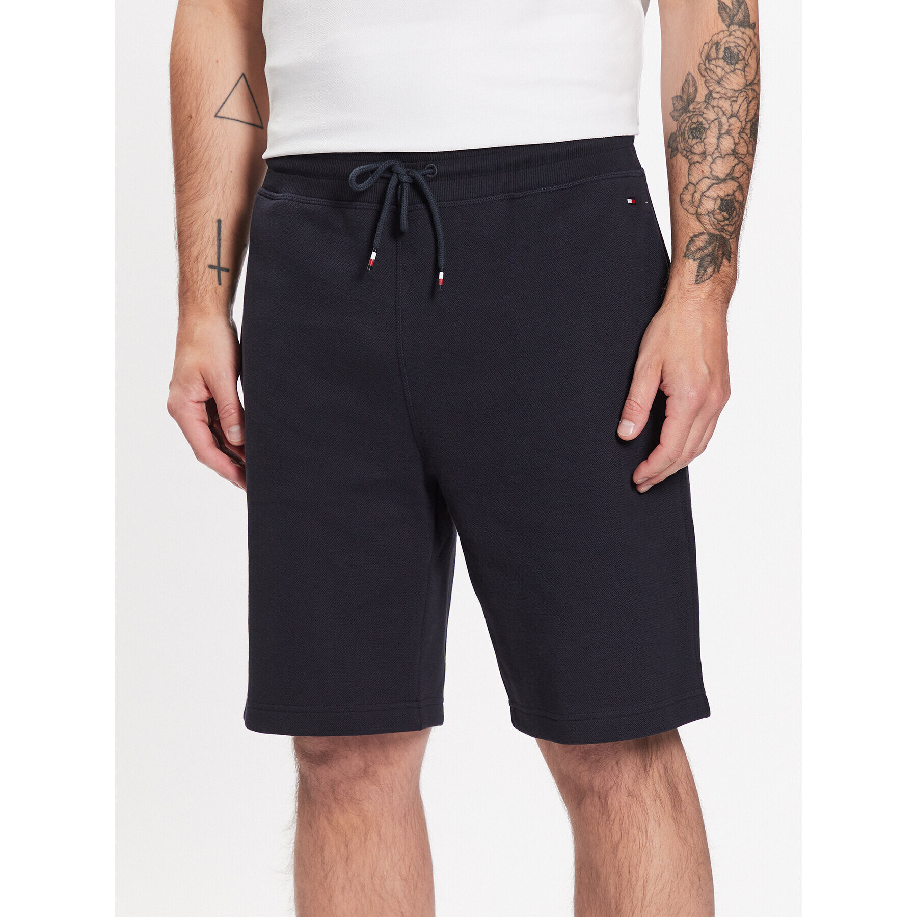 Tommy Hilfiger Pantaloni scurți sport UM0UM02876 Bleumarin Regular Fit - Pled.ro