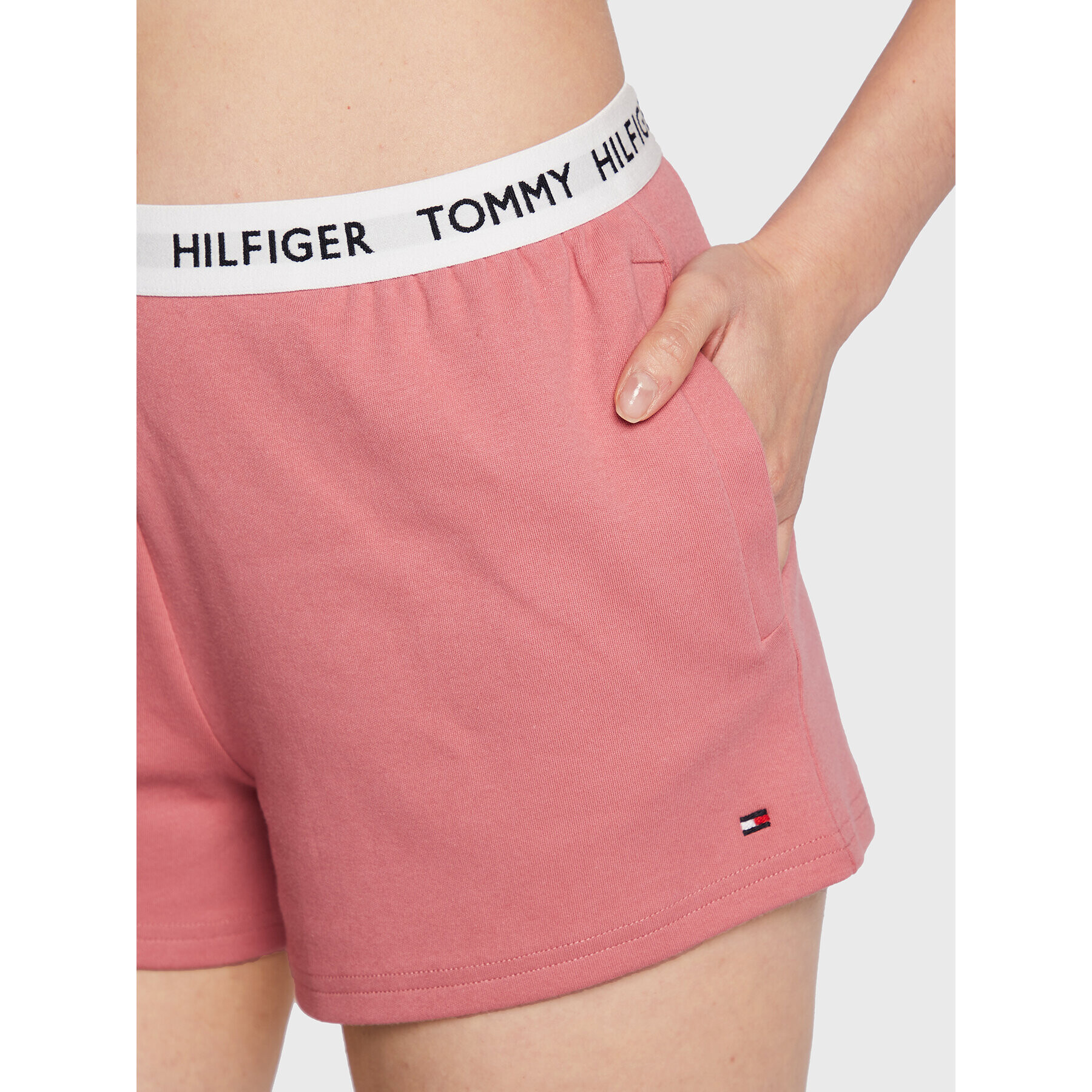 Tommy Hilfiger Pantaloni scurți sport UW0UW02296 Roz Relaxed Fit - Pled.ro