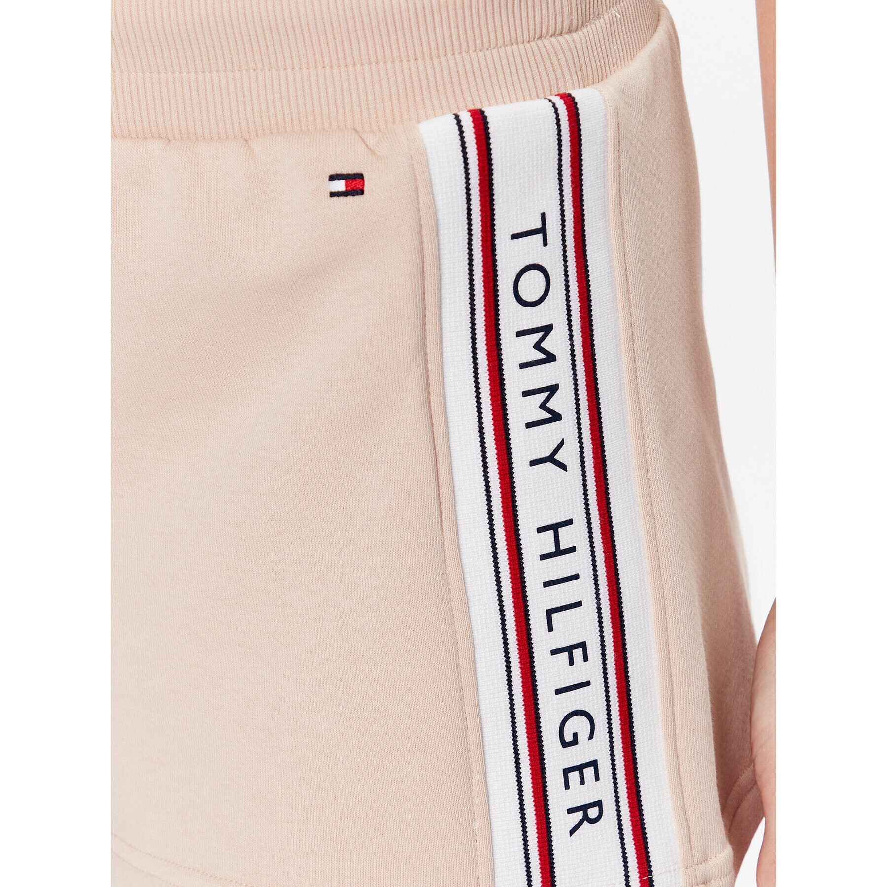 Tommy Hilfiger Pantaloni scurți sport UW0UW04437 Bej Regular Fit - Pled.ro