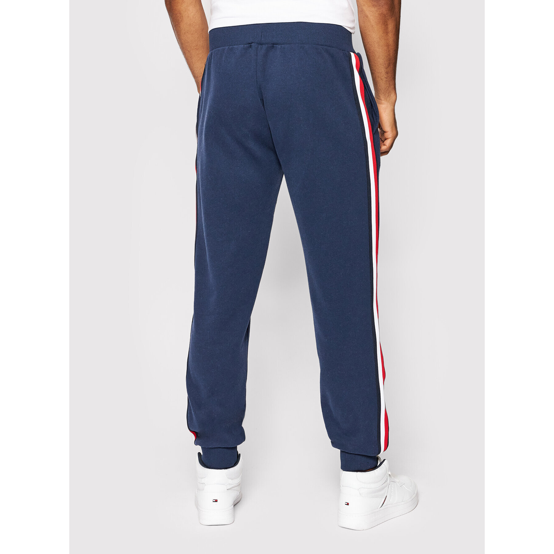 Tommy Hilfiger Pantaloni trening Hwk UM0UM02353 Bleumarin Regular Fit - Pled.ro