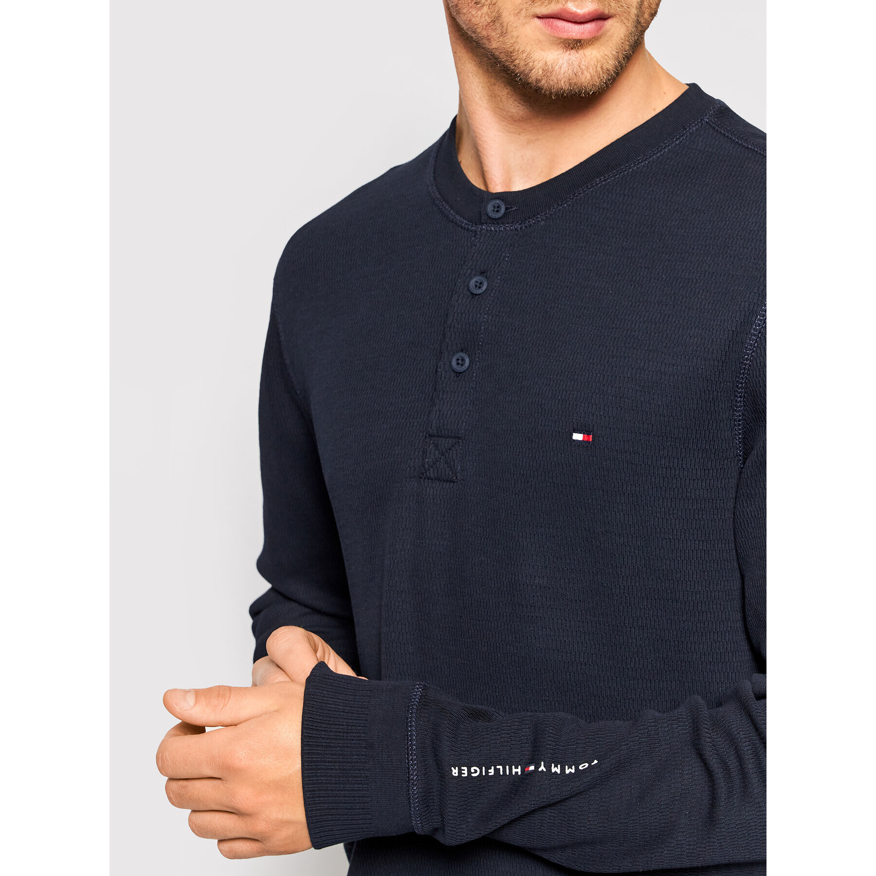 Tommy Hilfiger Pulover Casual Henley MW0MW20156 Bleumarin Relaxed Fit - Pled.ro