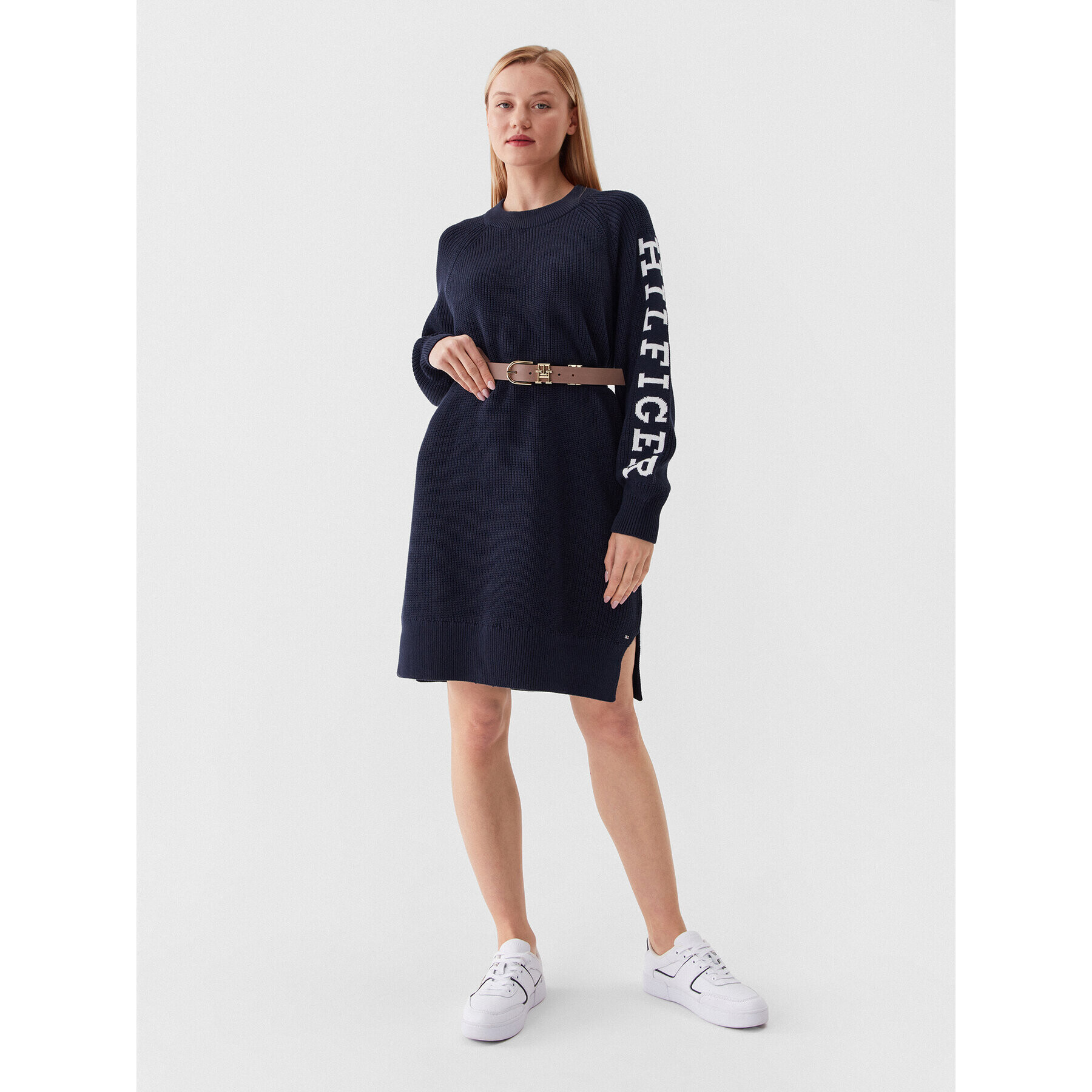 Tommy Hilfiger Rochie tricotată WW0WW39375 Bleumarin Relaxed Fit - Pled.ro