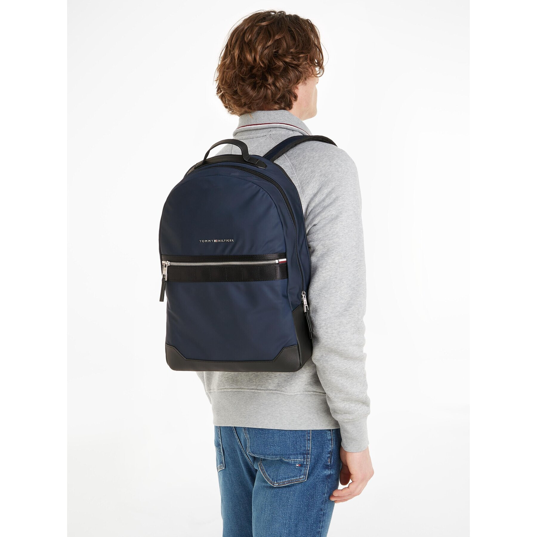 Tommy Hilfiger Rucsac Th Elevated Nylon Backpack AM0AM11573 Bleumarin - Pled.ro